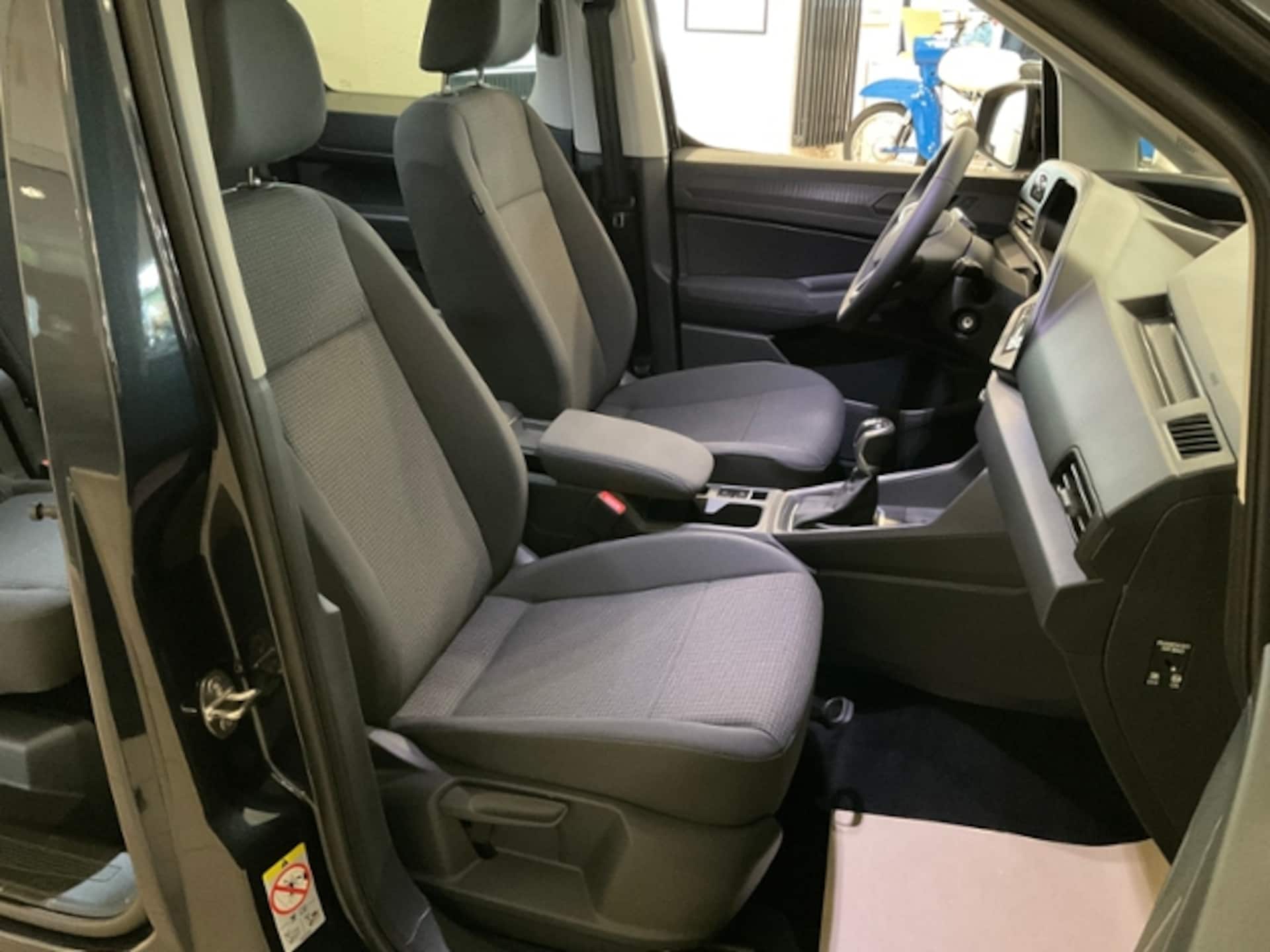 Volkswagen Caddy Basis-Modell