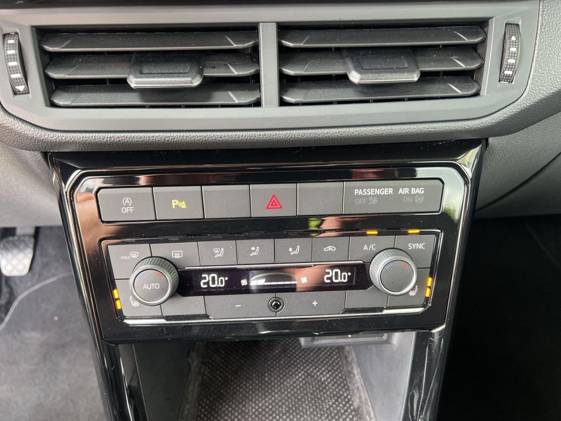 Volkswagen T-Cross Style