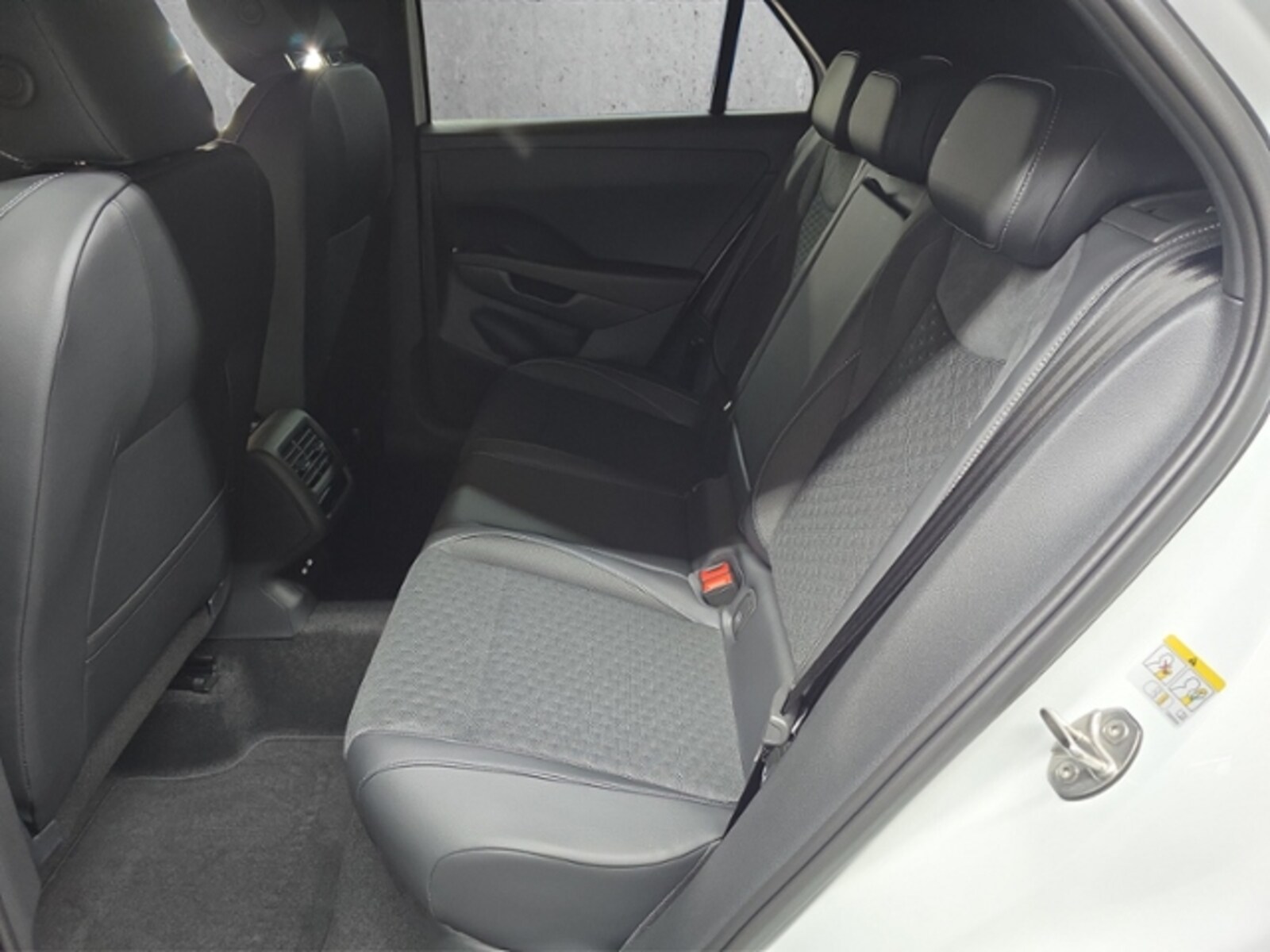 Volkswagen T-Roc – Bild 9