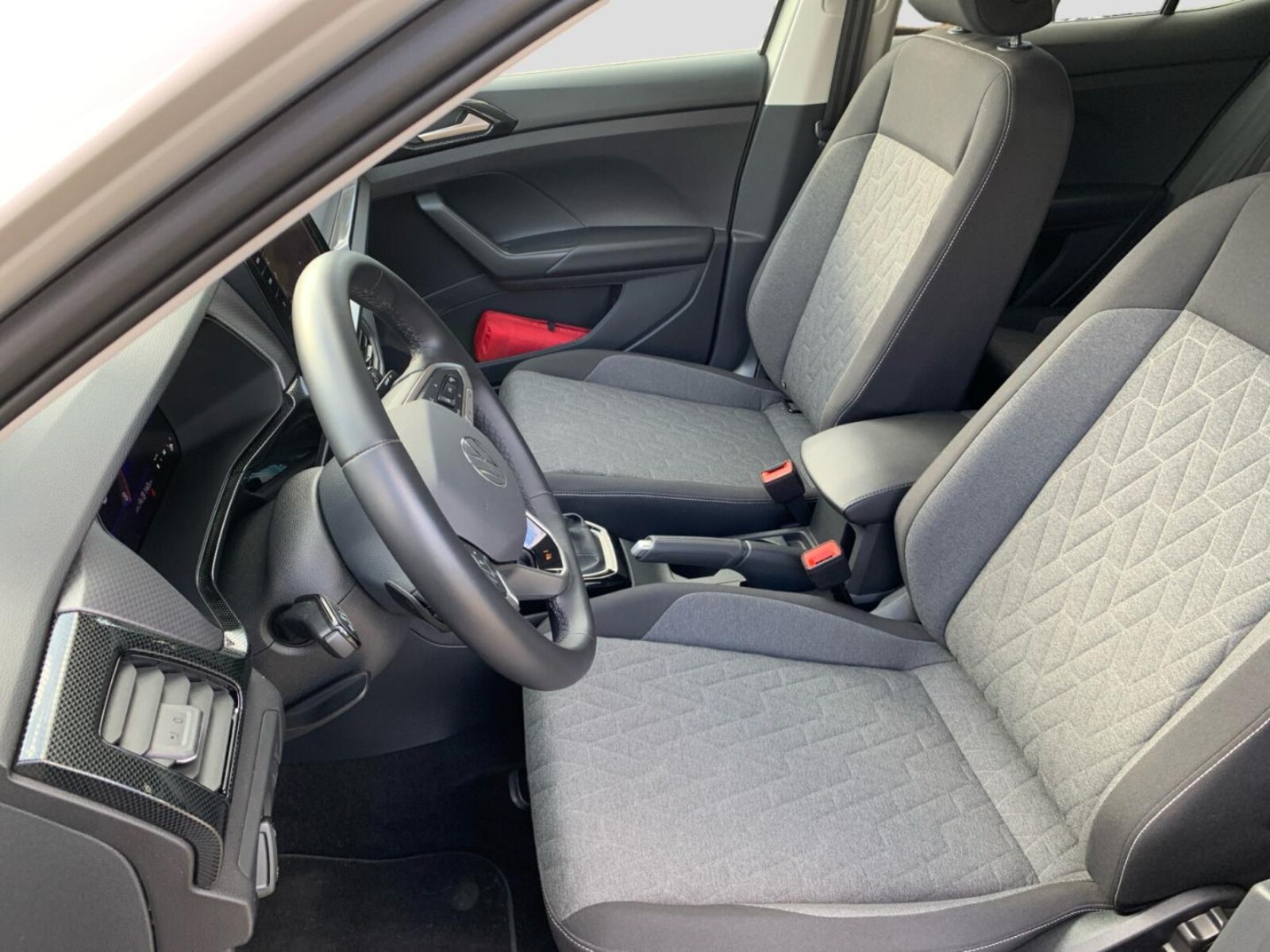 Volkswagen T-Cross – Bild 11