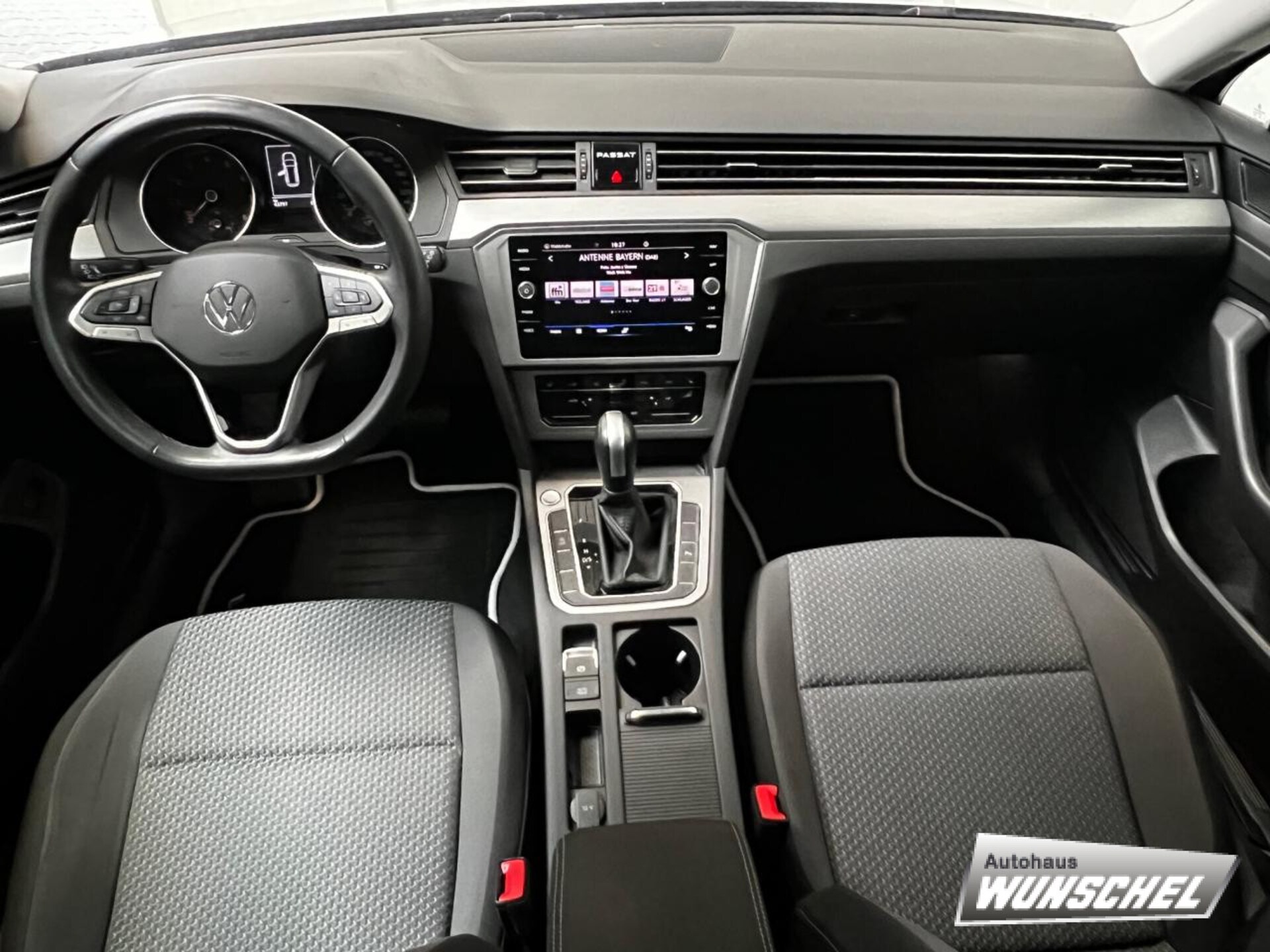 Volkswagen Passat Variant Basis-Modell