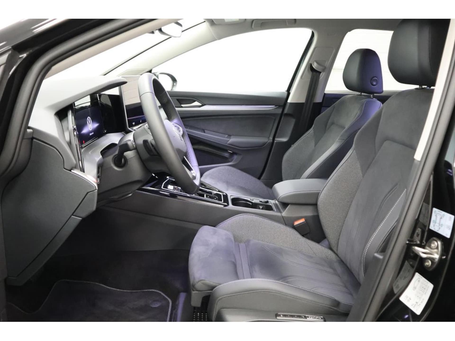 Volkswagen Golf Style