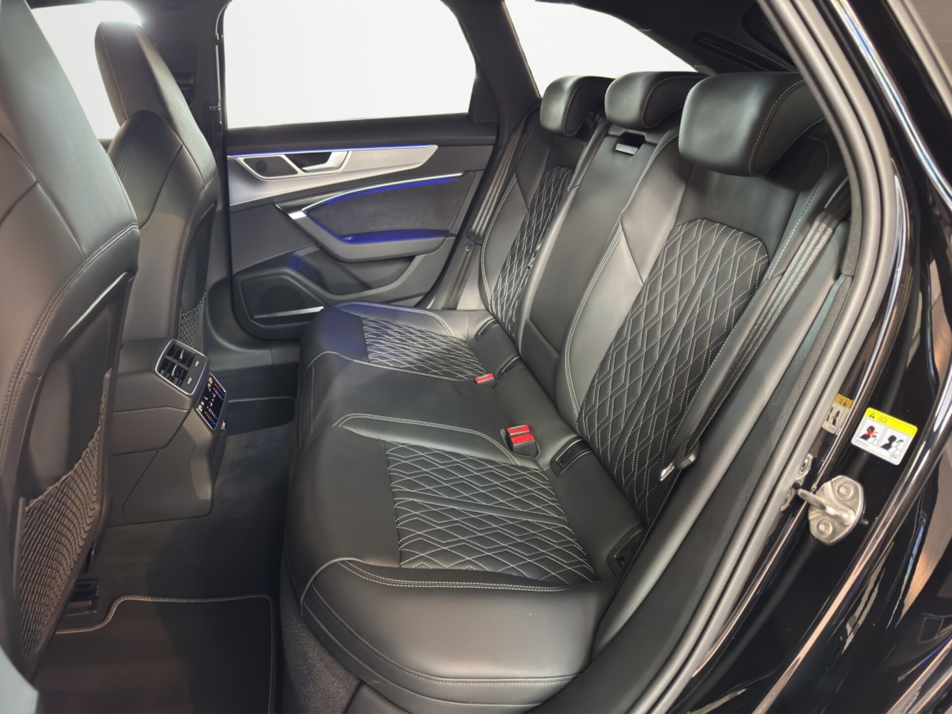 Audi S6 Avant