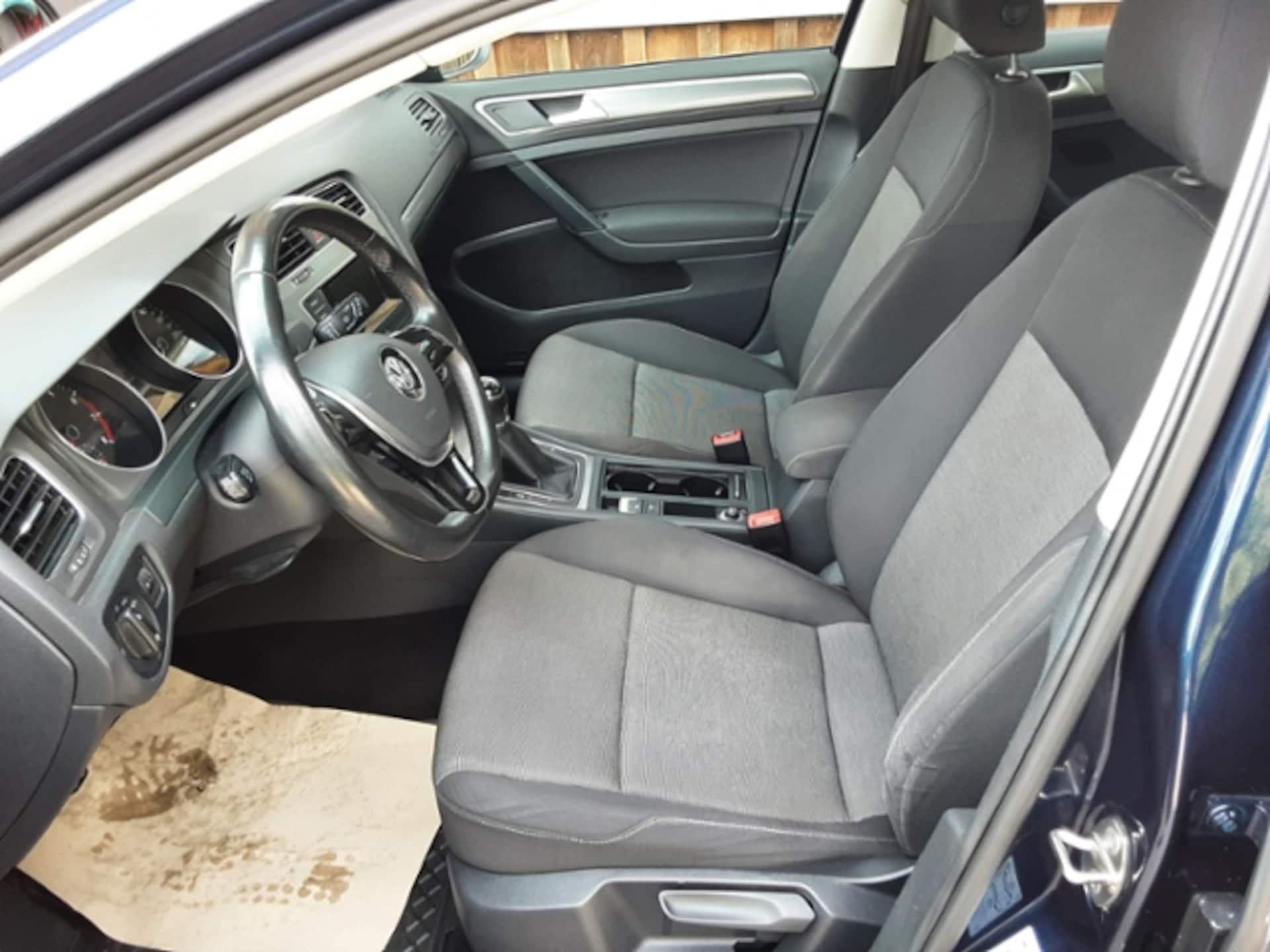 Volkswagen Golf Trendline