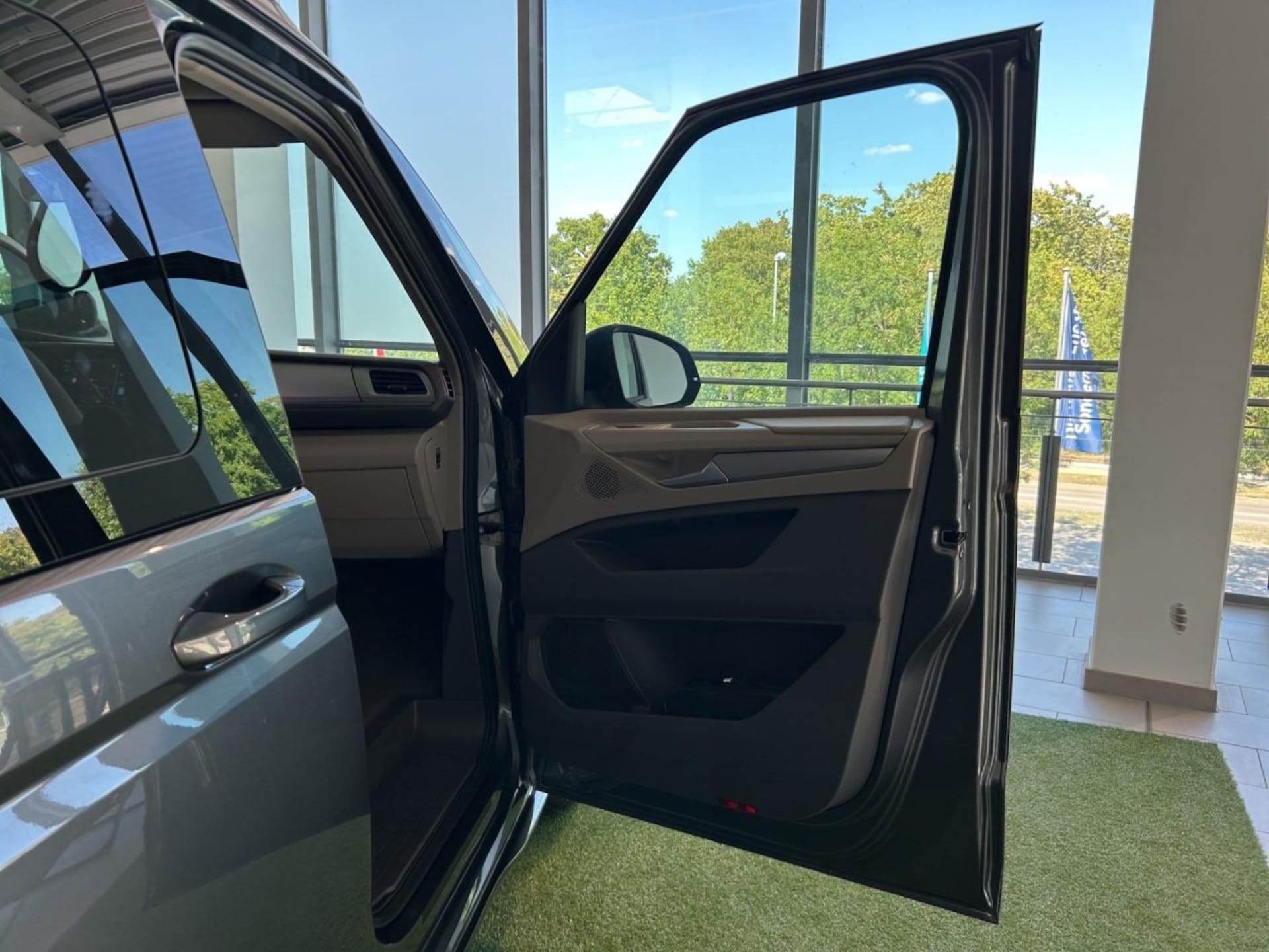 Volkswagen California Beach Camper