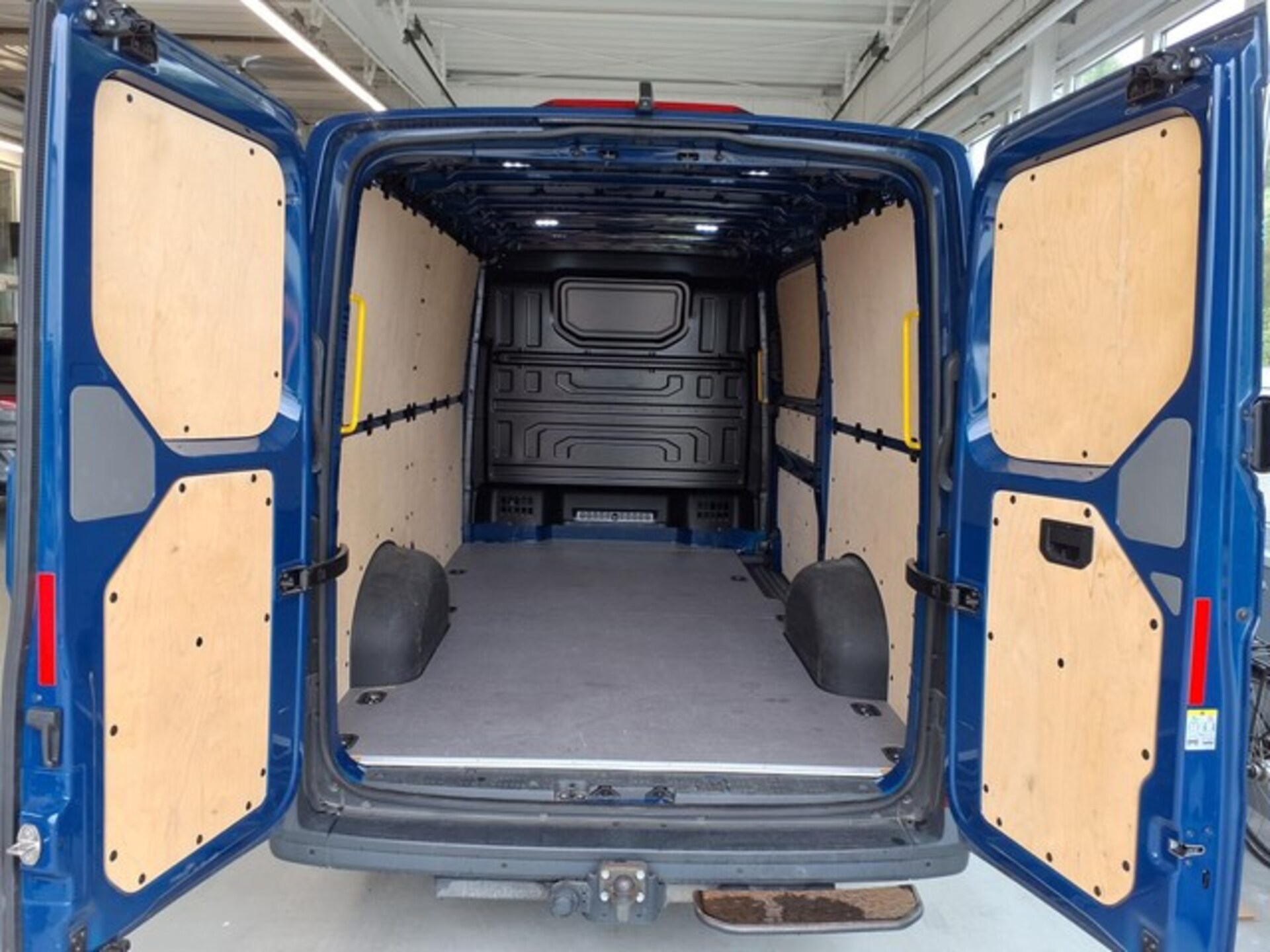 Volkswagen Crafter Kasten mittlerer Radstand