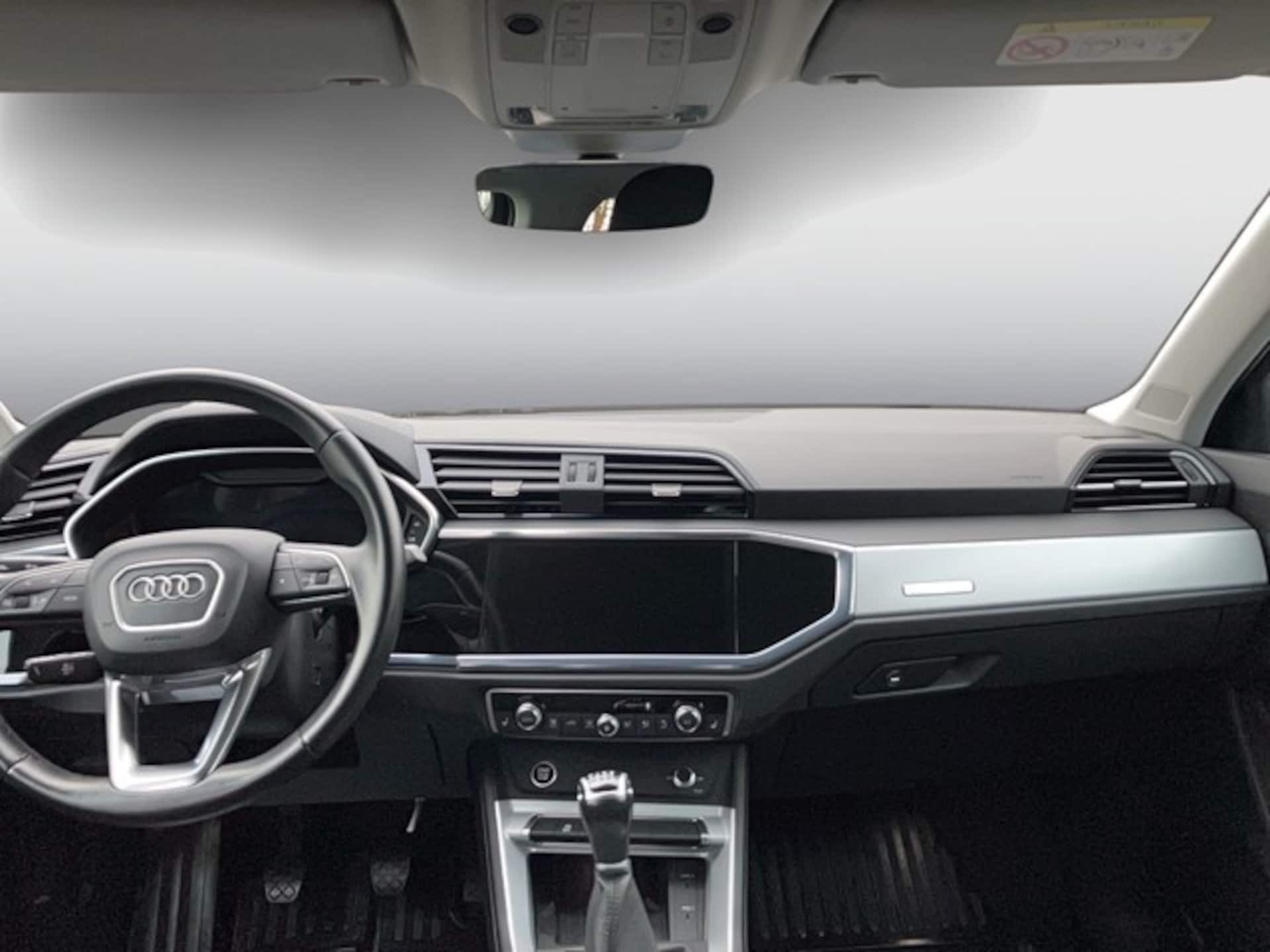 Audi Q3 SUV S line