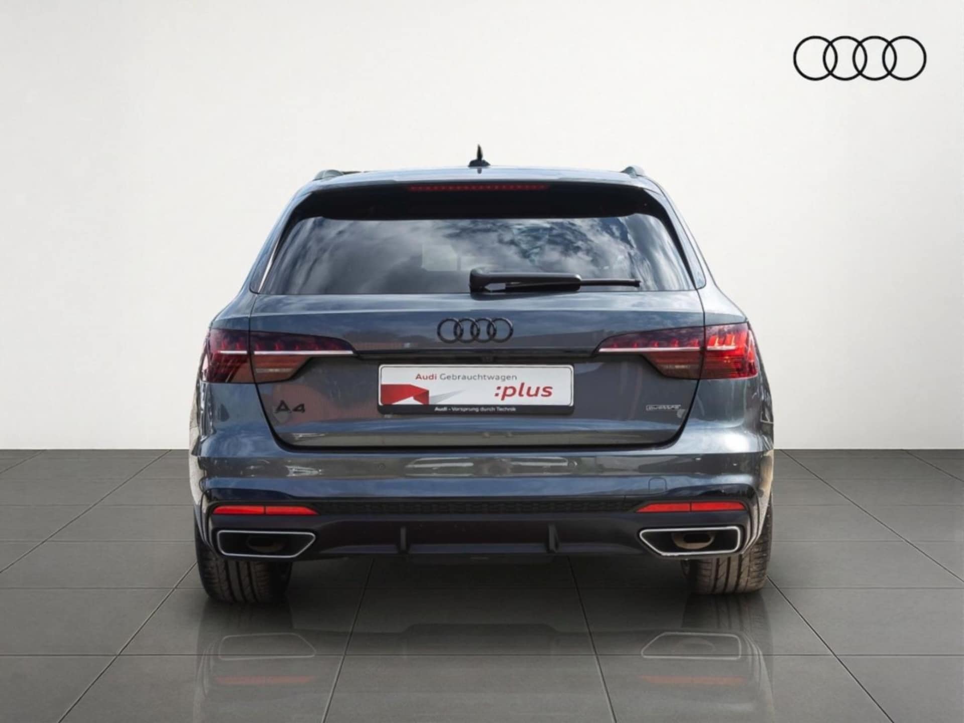 Audi A4 Avant S line
