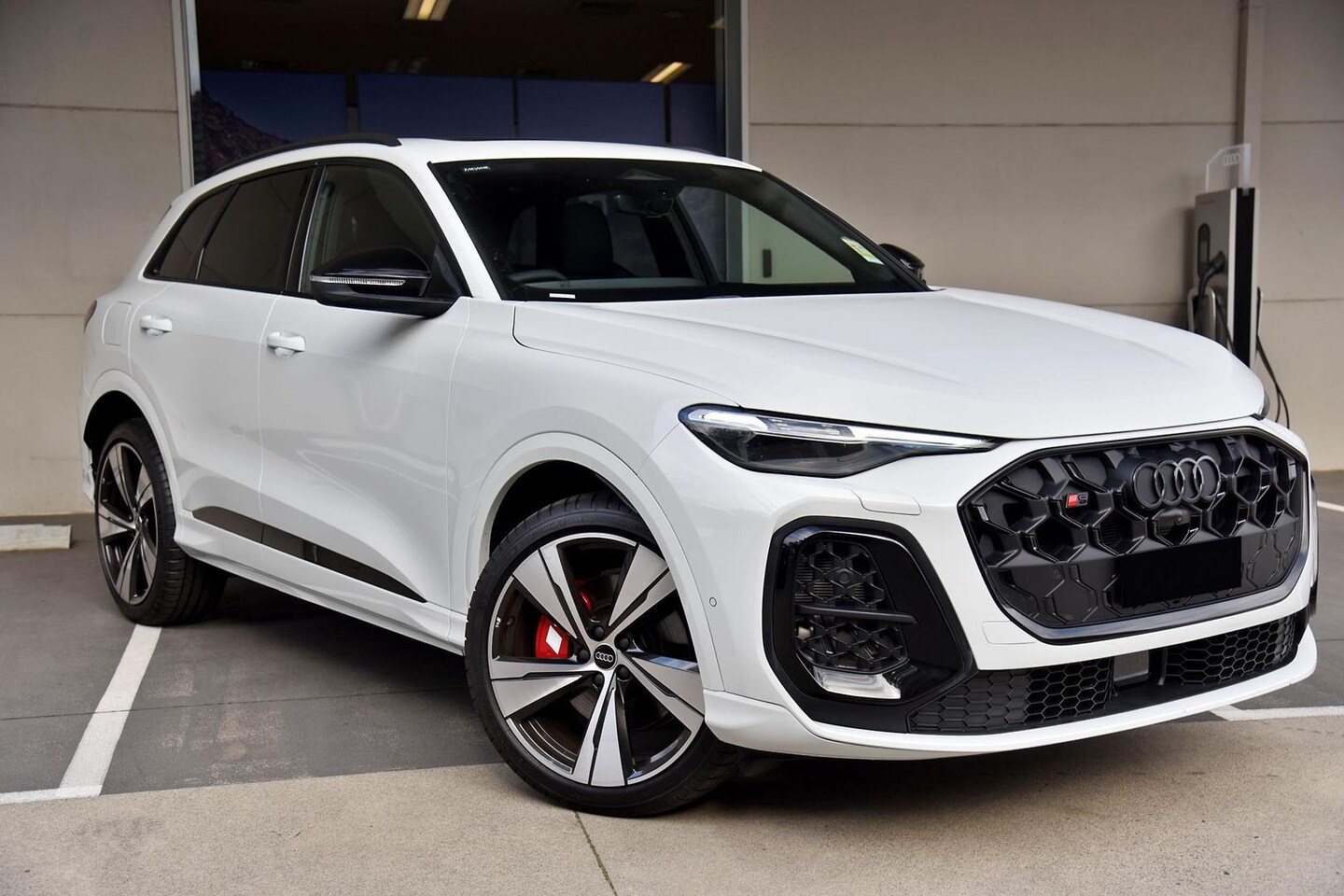 Image about Audi SQ5 SUV TFSI 270 kW