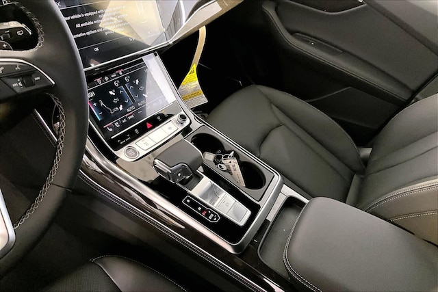 2026 Audi Q8 Premium Plus - Photo 7