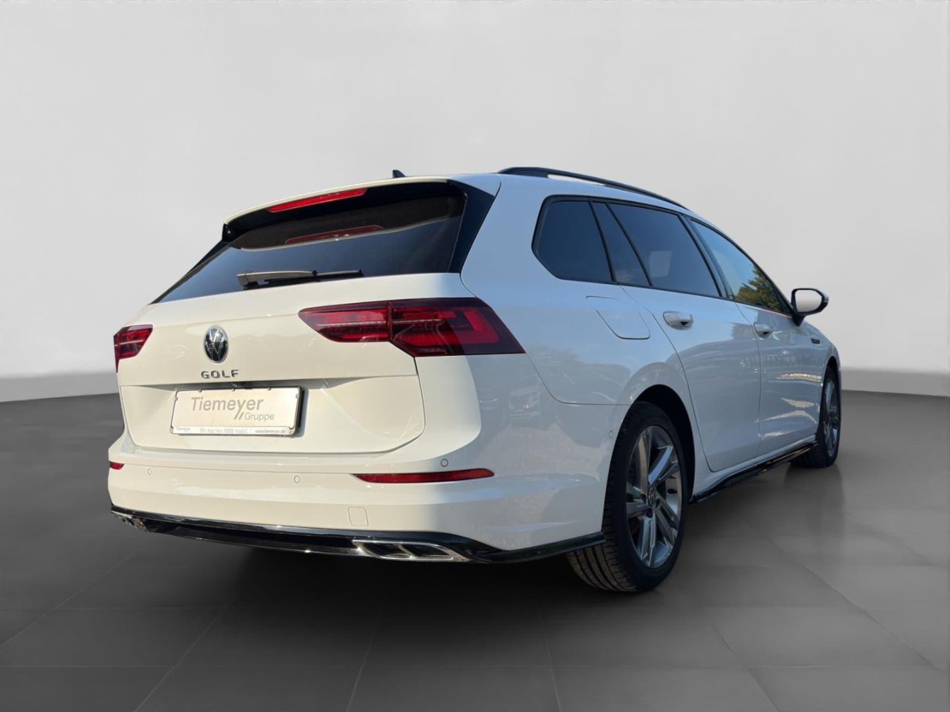 Volkswagen Golf Variant R-Line