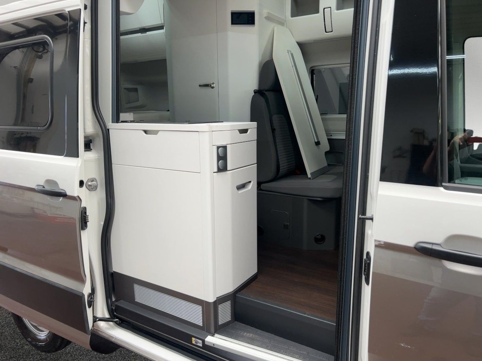 Volkswagen Grand California 600 – Bild 7