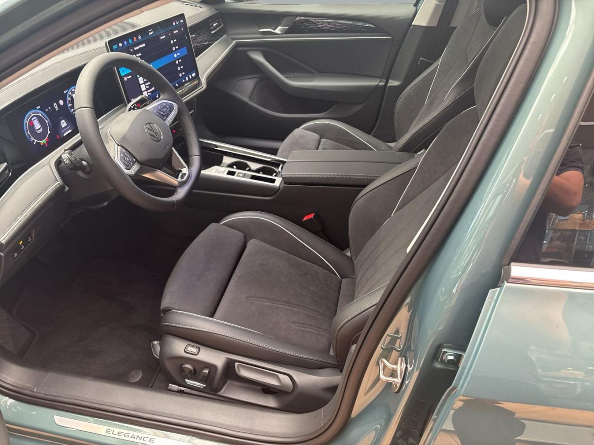 Volkswagen Passat Elegance