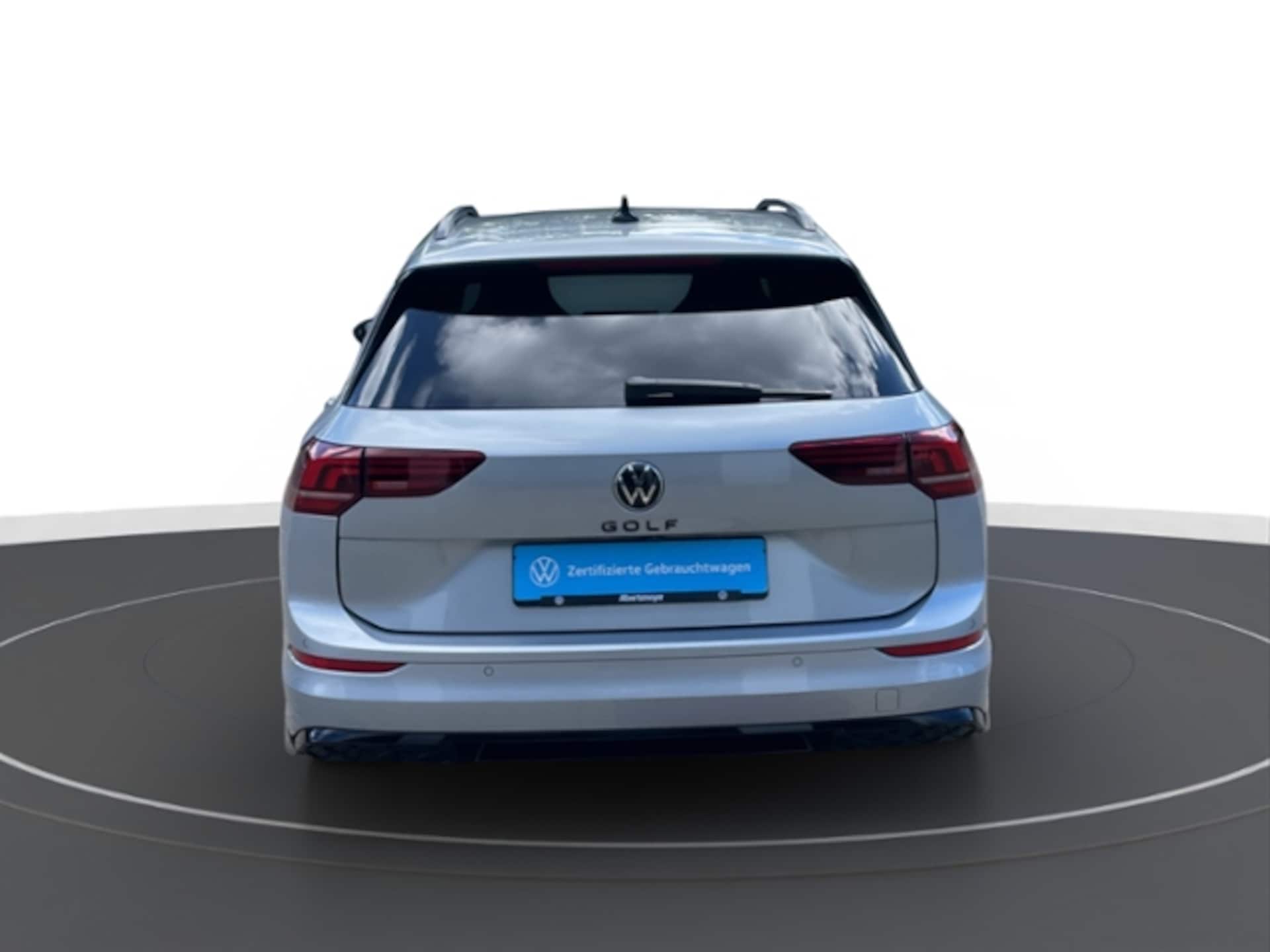 Volkswagen Golf Variant R-Line