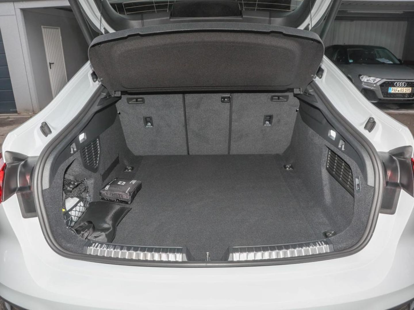 Bild über Audi A5 Limousine TDI quattro 150 kW S tronic - für weitere Informationen kontaktieren Sie den Audi Partner