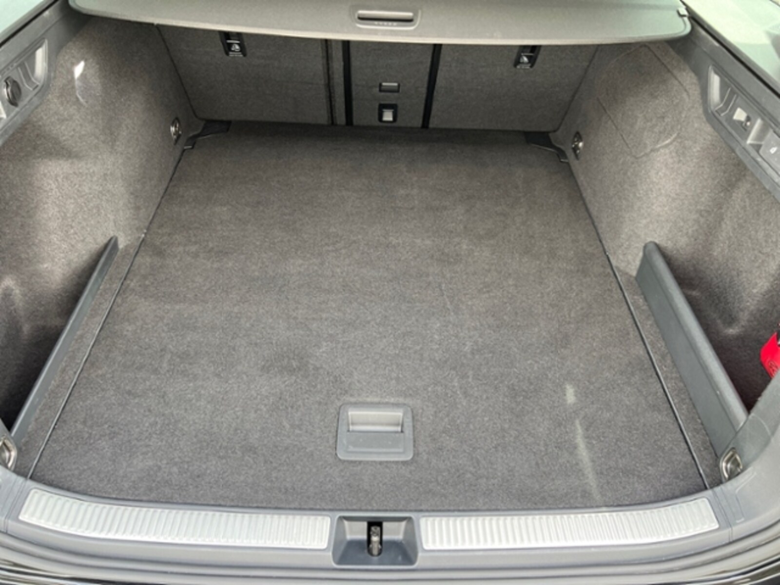 Volkswagen Passat – Bild 8