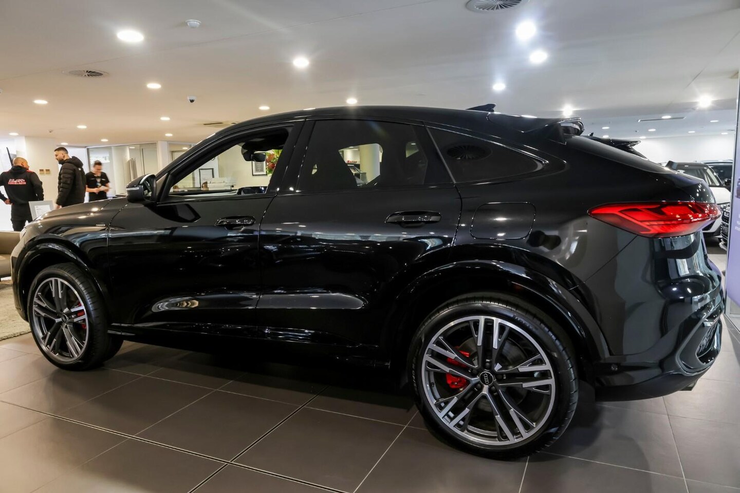Image about Audi Q5 Sportback e-hybrid quattro S tronic