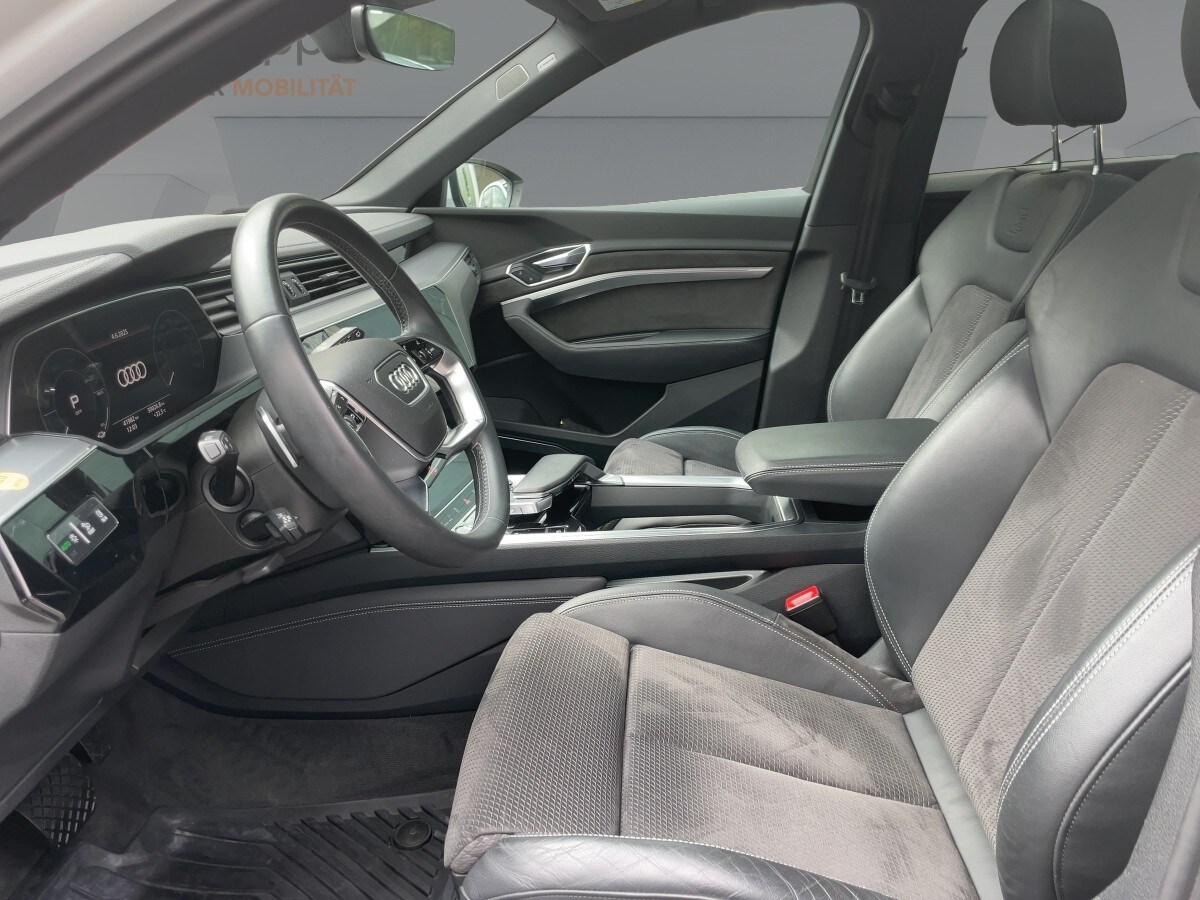 Image about Audi e-tron advanced 55 quattro