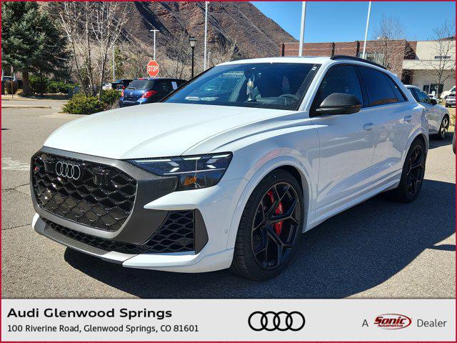 2026 Audi RS Q8 -'s photo