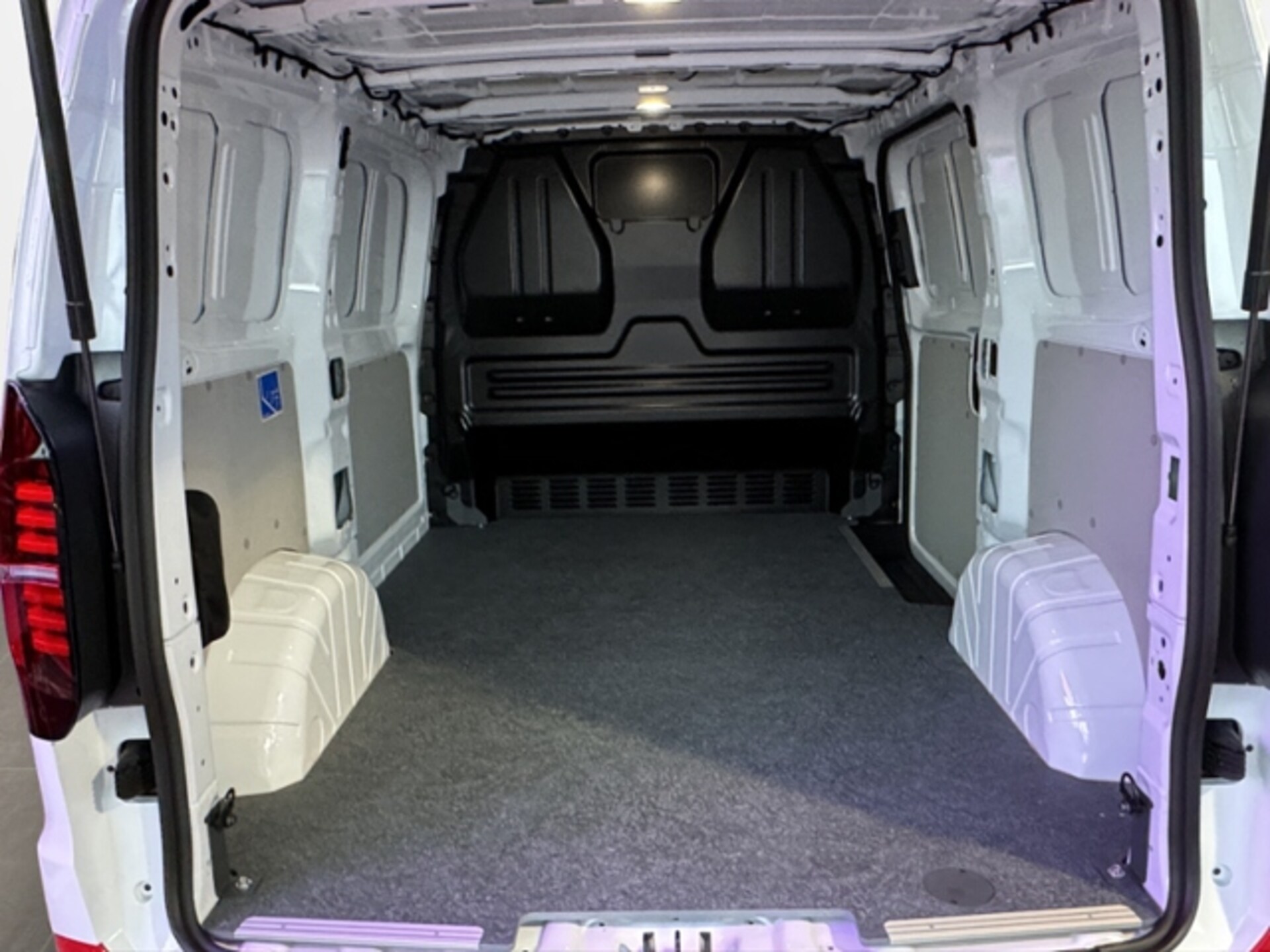 Volkswagen Transporter Kasten kurzer Radstand