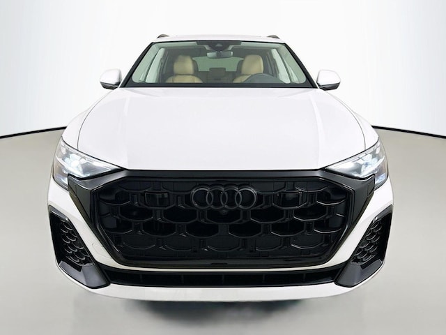 2026 Audi Q8