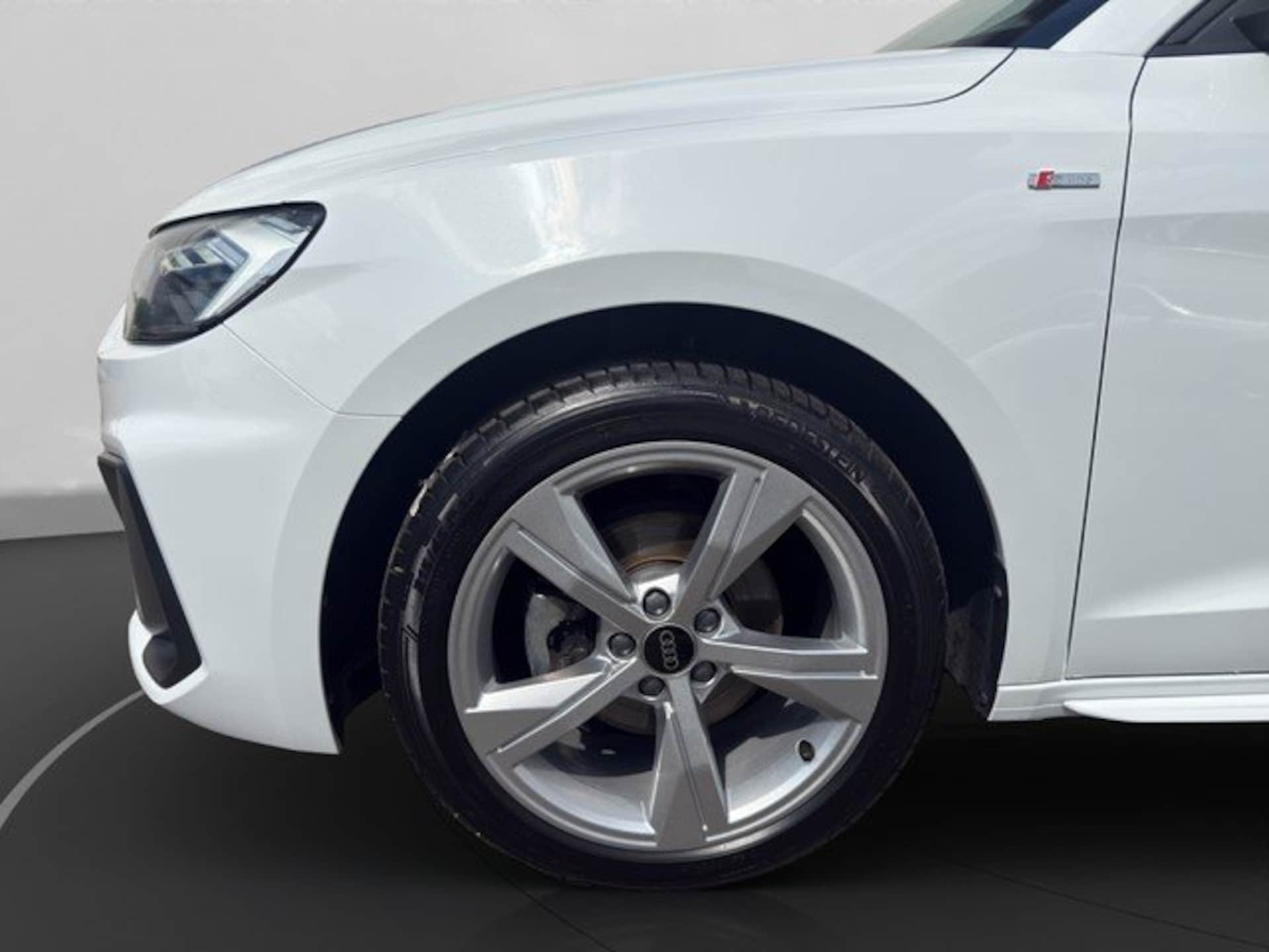 Audi A1 Sportback S line
