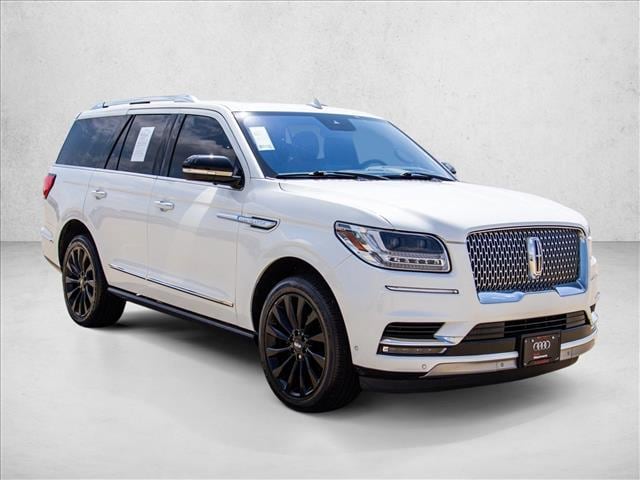 2020 Lincoln Navigator