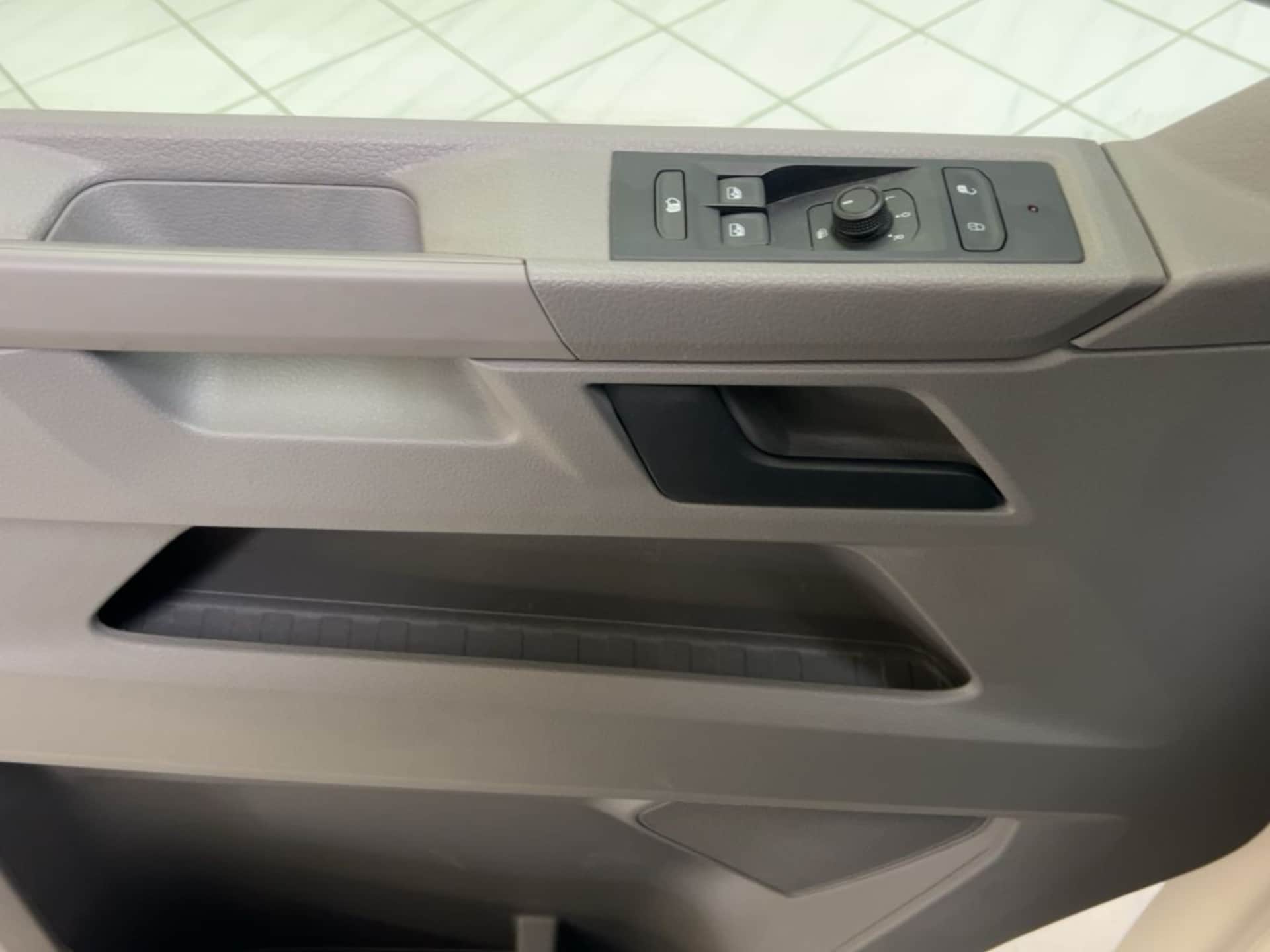 Volkswagen T6.1 Transporter Kasten kurzer Radstand EcoProfi