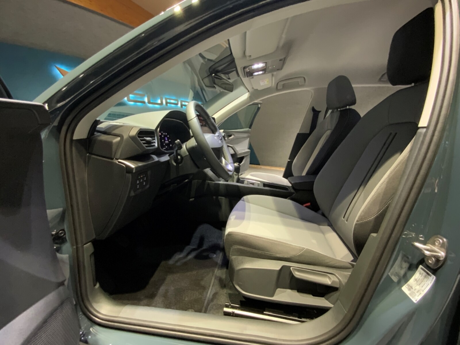 SEAT Leon – Bild 11