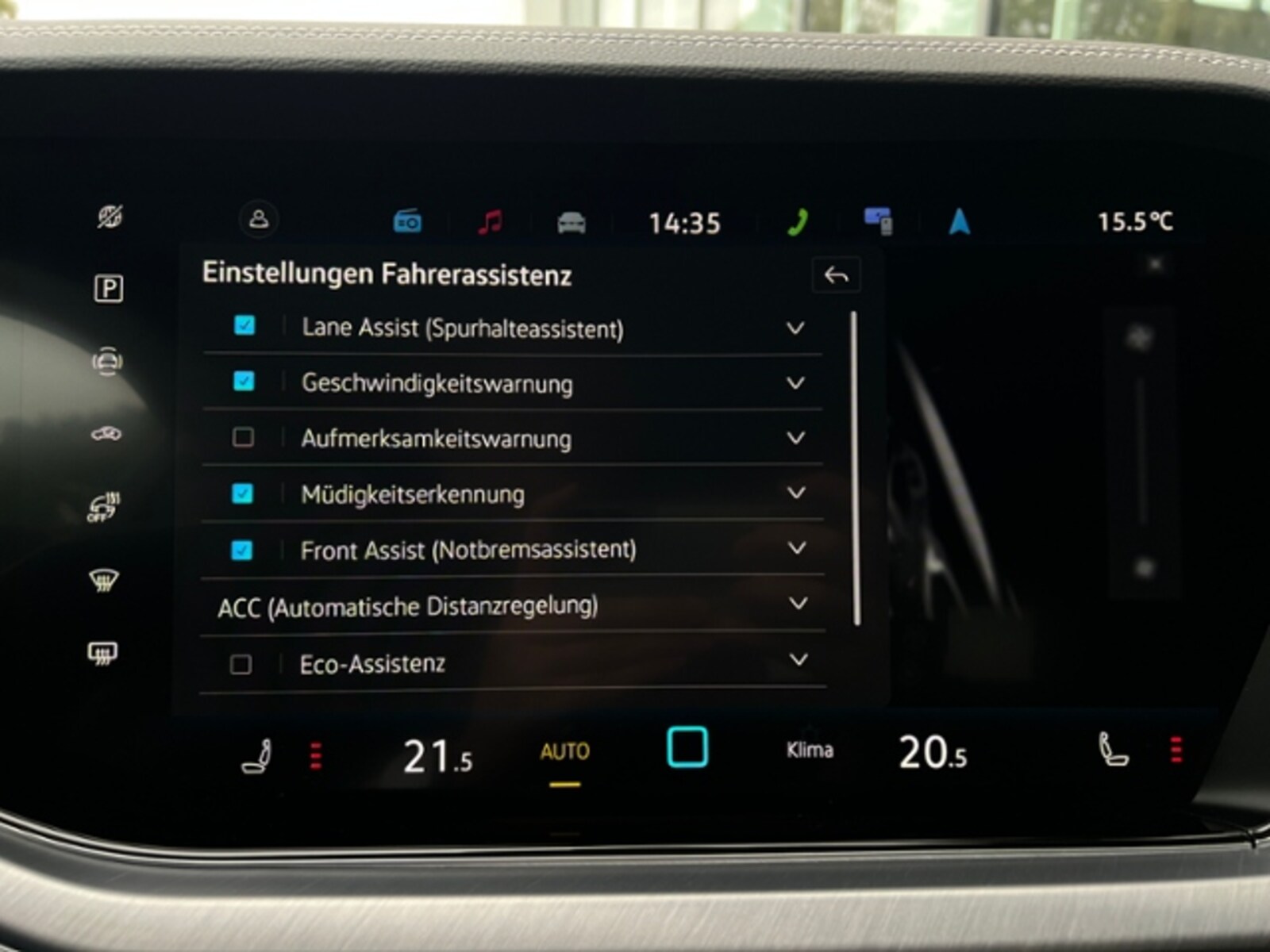 Volkswagen Touareg – Bild 17