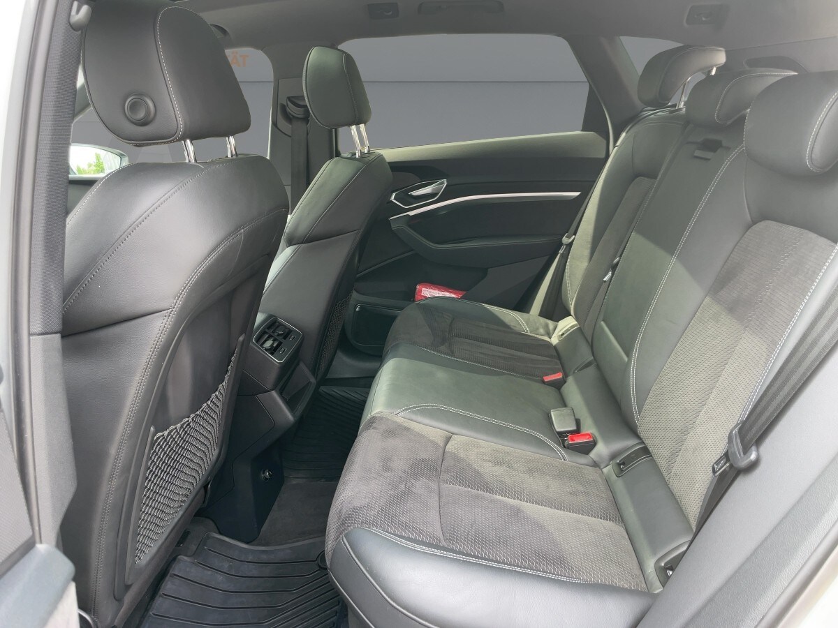 Image about Audi e-tron advanced 55 quattro