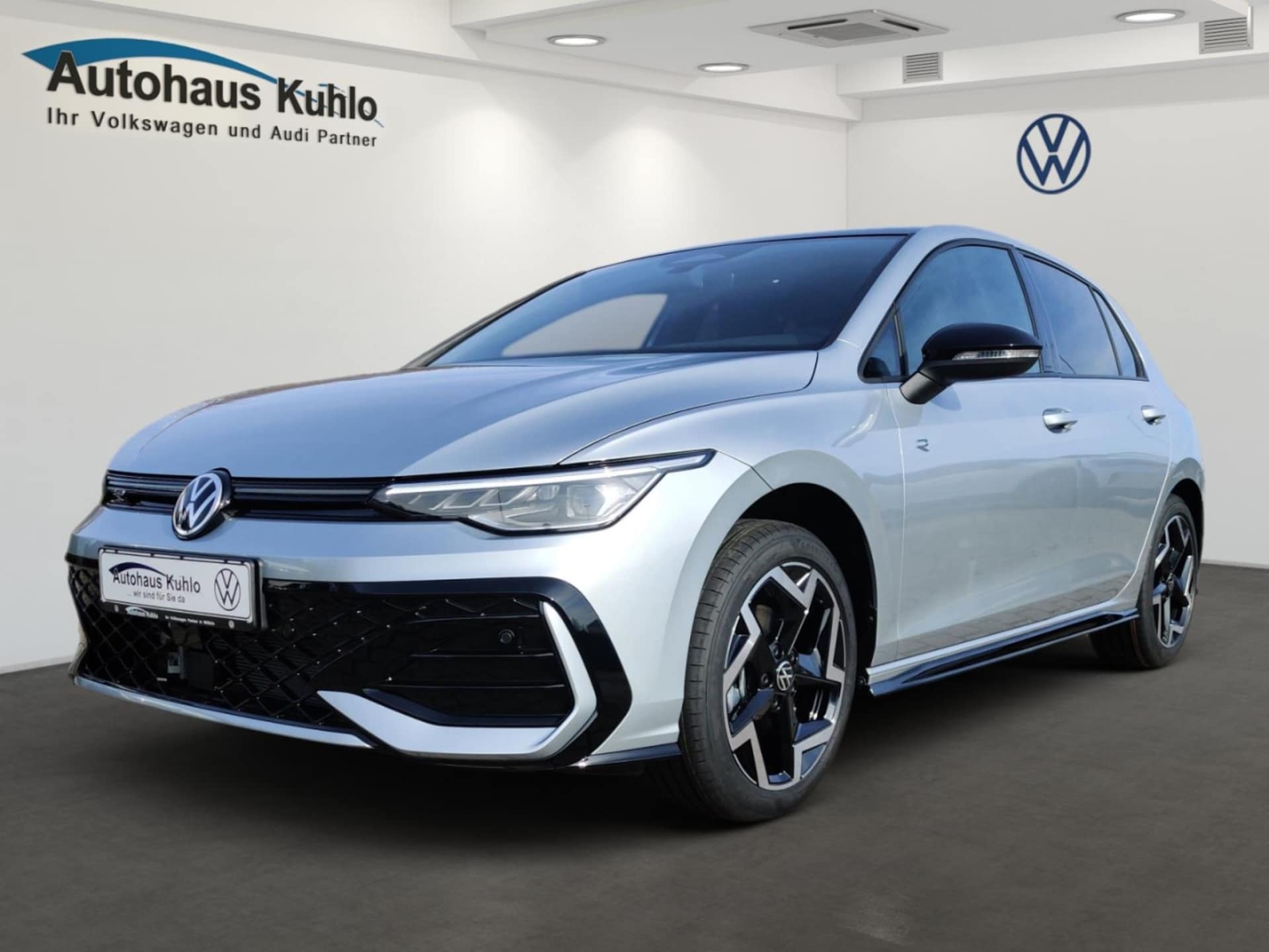 Volkswagen Golf R-Line