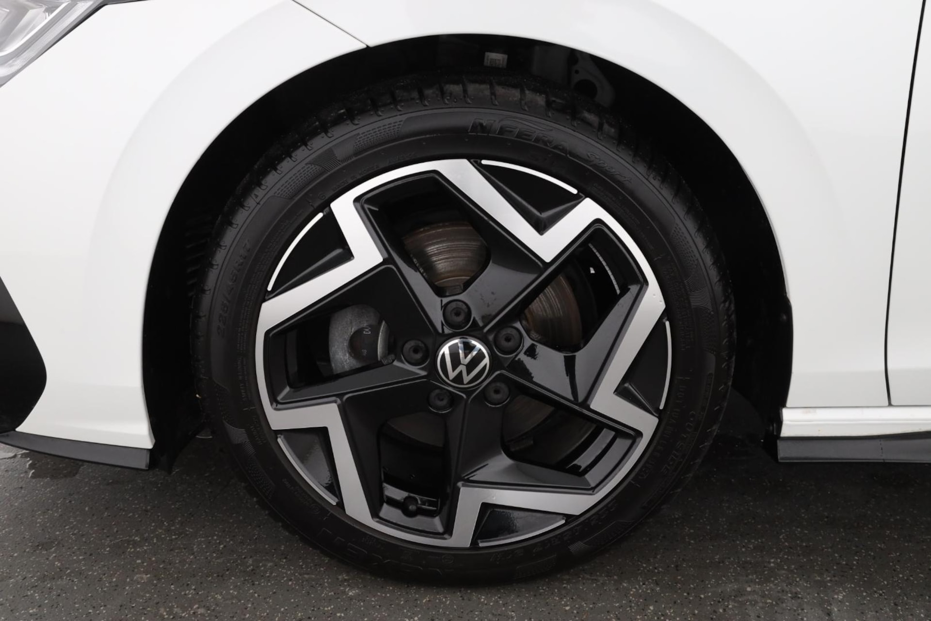 Volkswagen Golf Variant R-Line