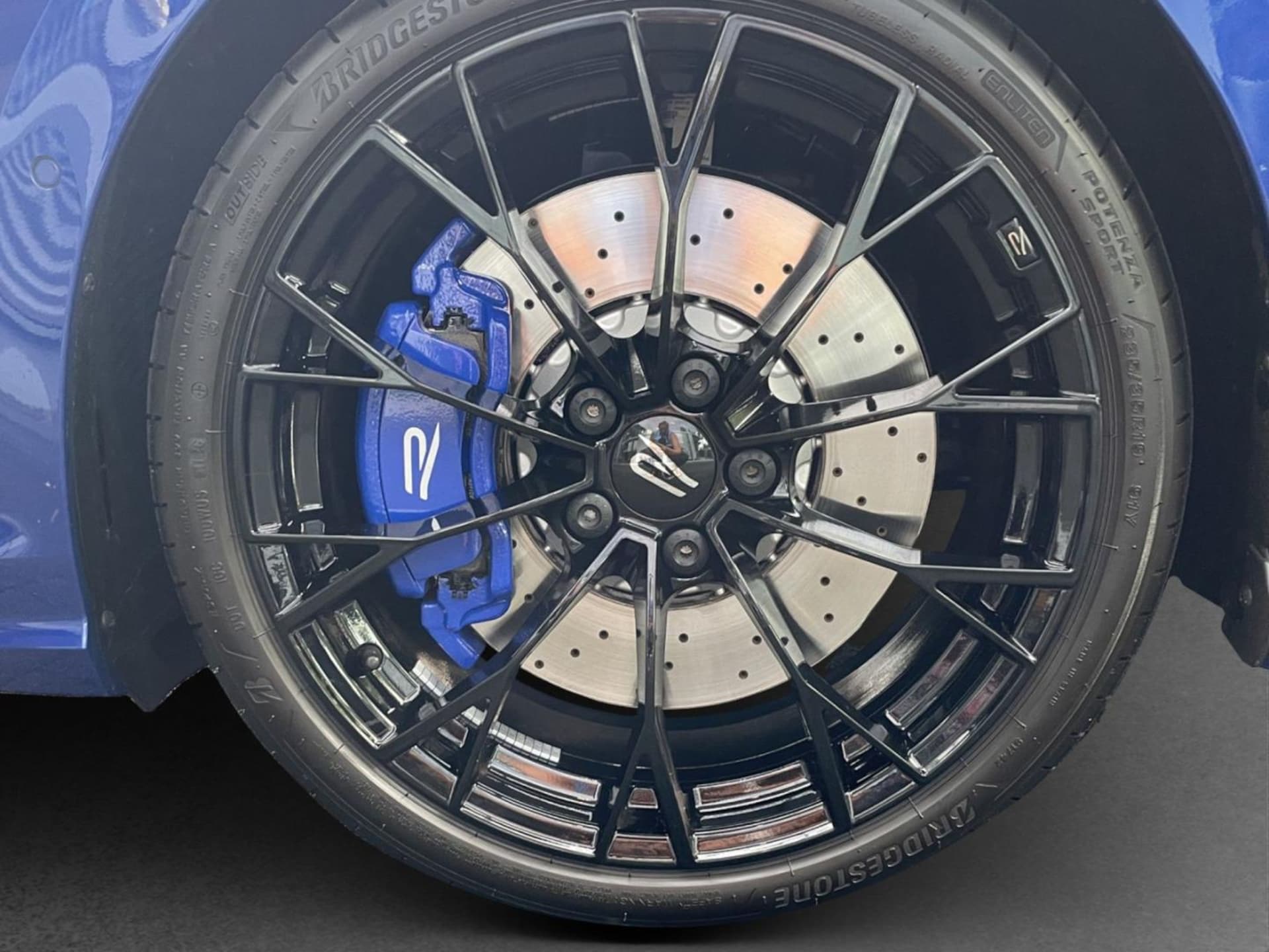 Volkswagen Golf Variant R