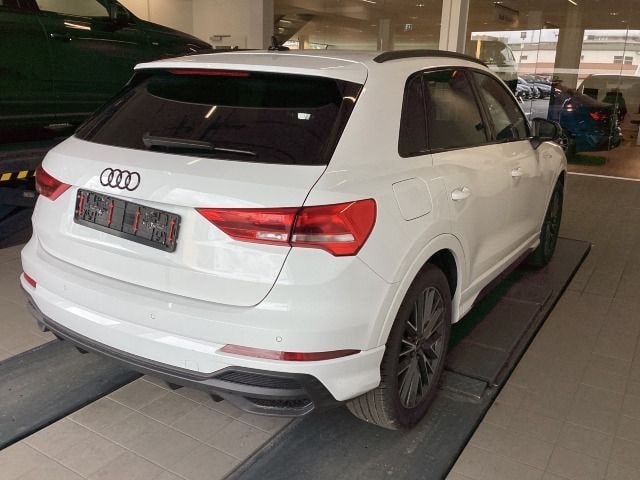 Image about Audi Q3 S line 35 TFSI S tronic