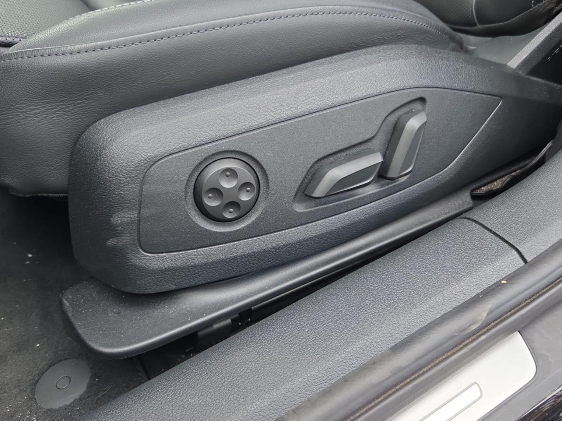 Audi A4 Avant Advanced
