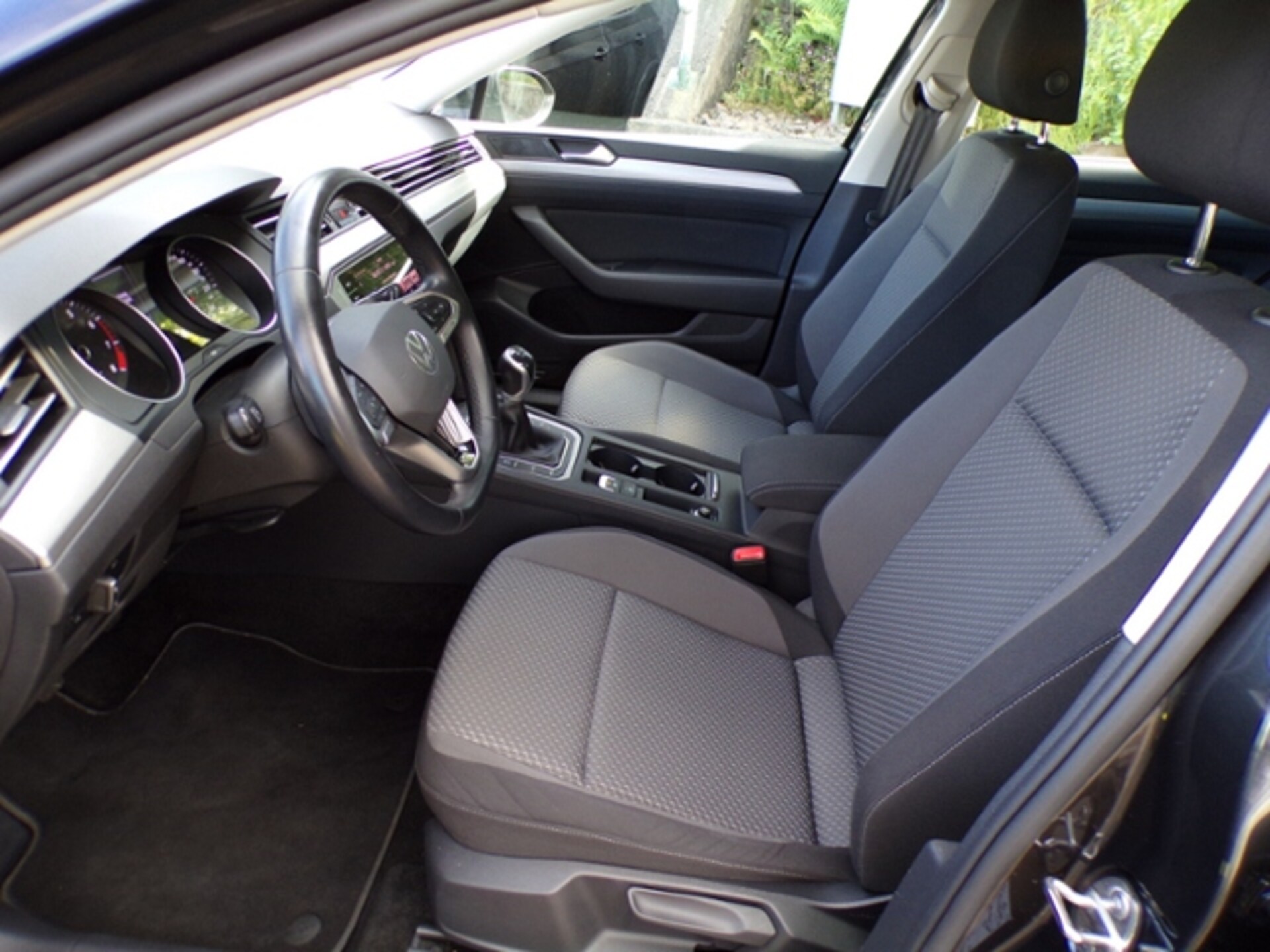 Volkswagen Passat Variant Basis-Modell