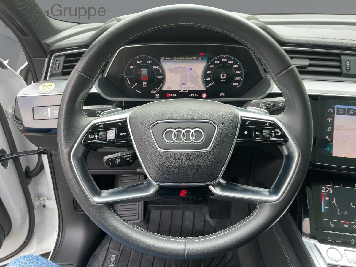 Image about Audi e-tron advanced 55 quattro