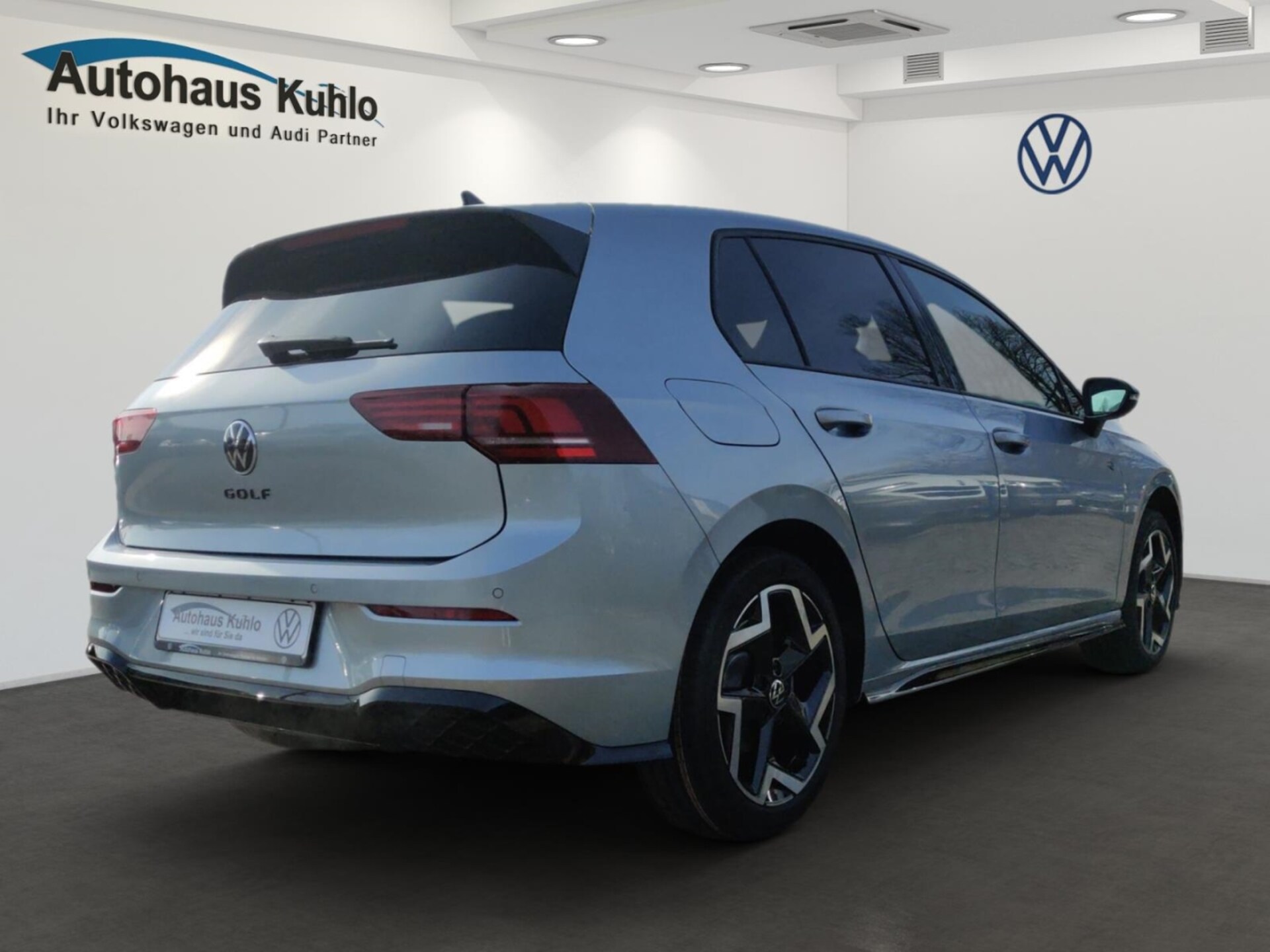 Volkswagen Golf R-Line