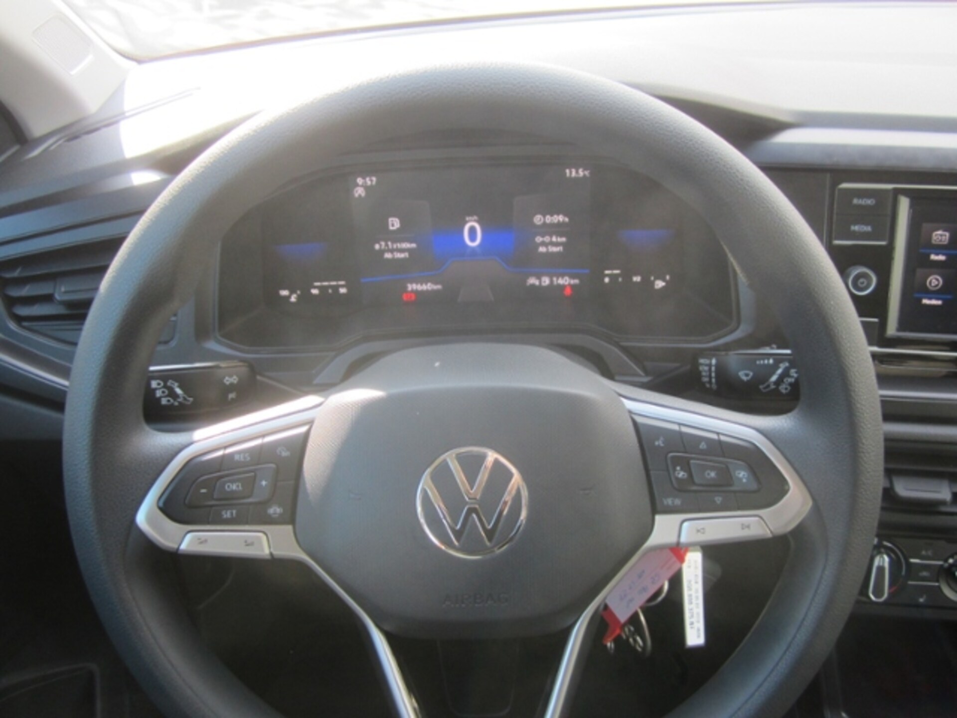 Volkswagen Polo Basis-Modell