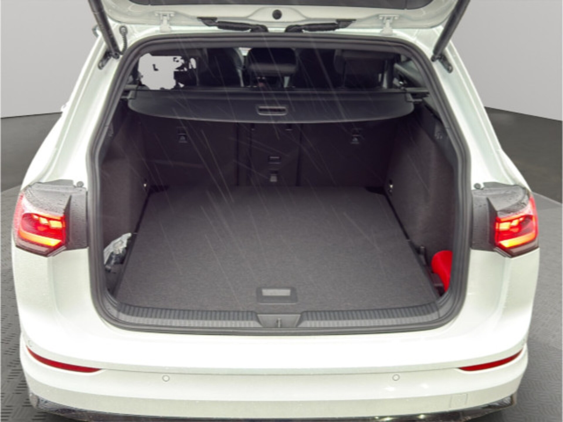 Volkswagen Golf Variant R-Line