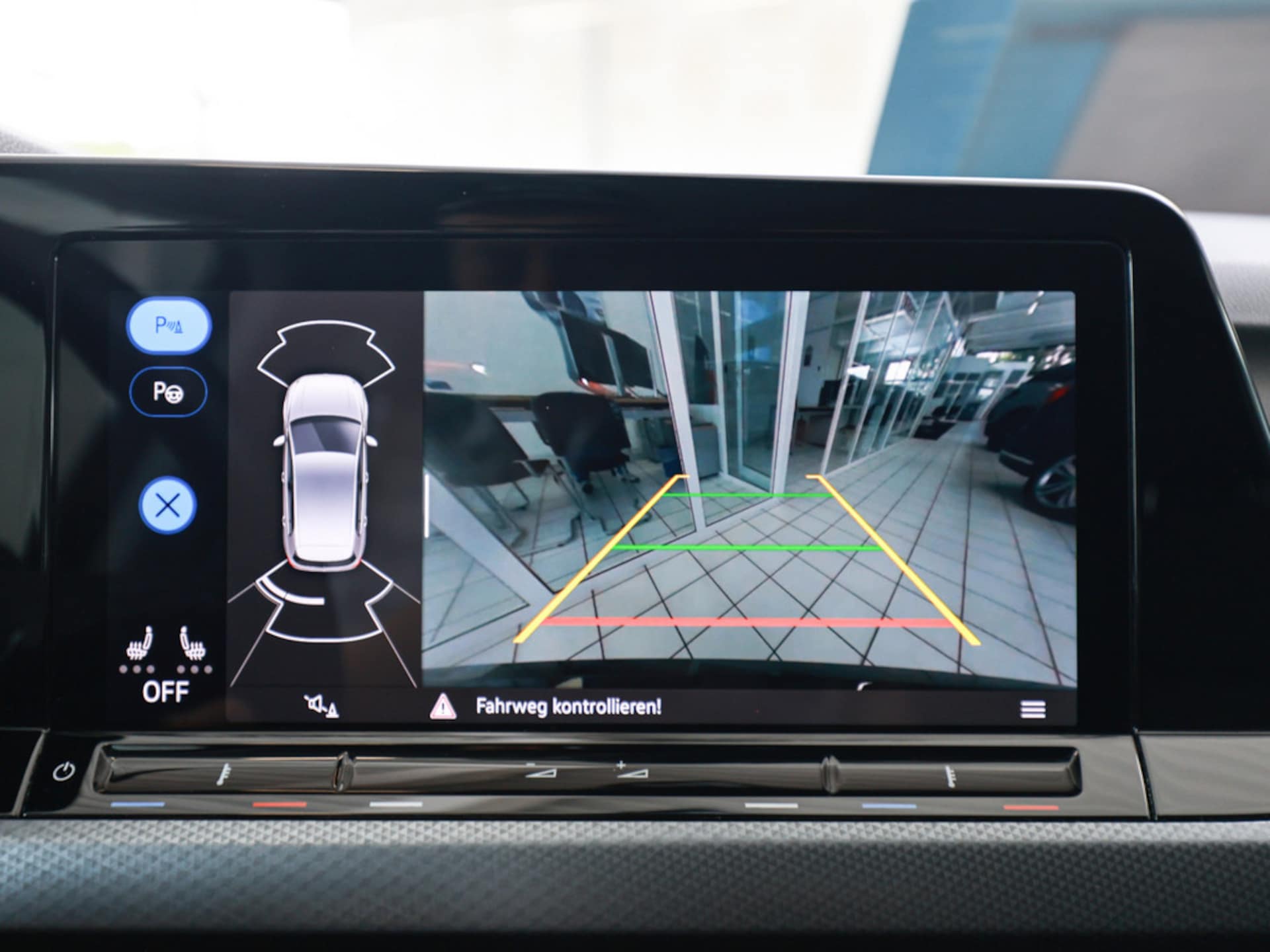 Volkswagen Golf Active