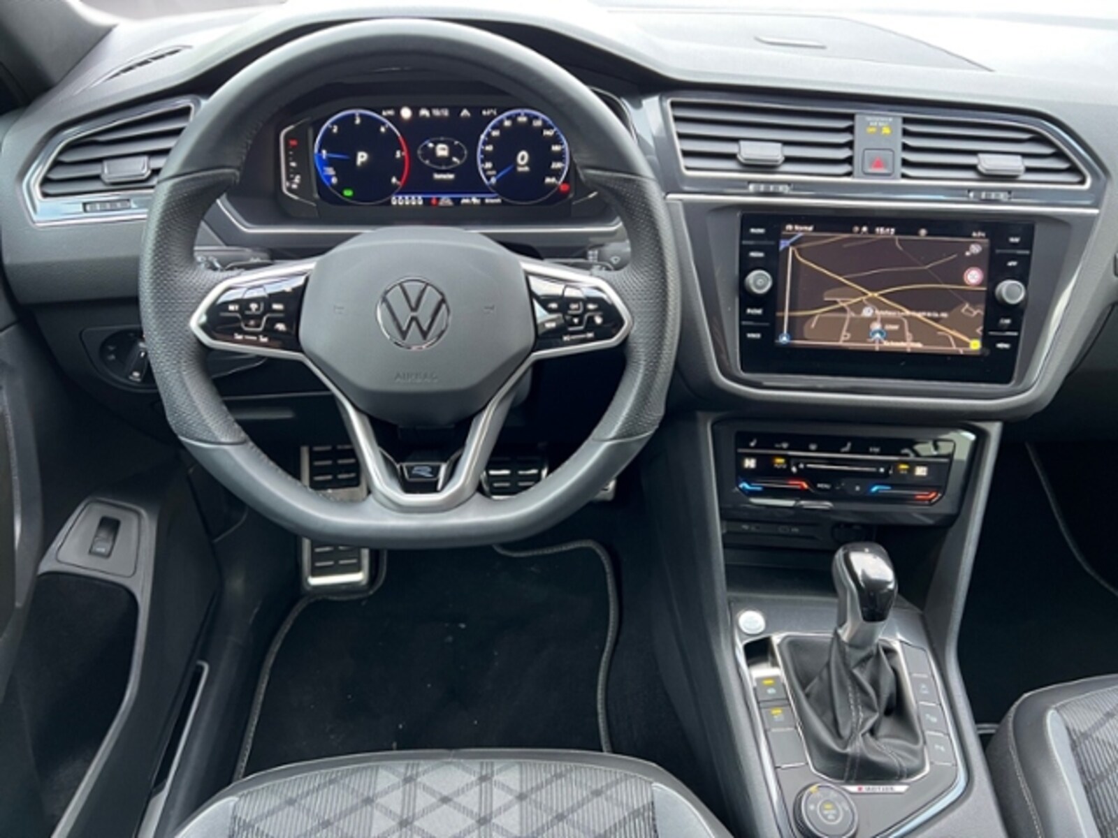 Volkswagen Tiguan Allspace – Bild 11