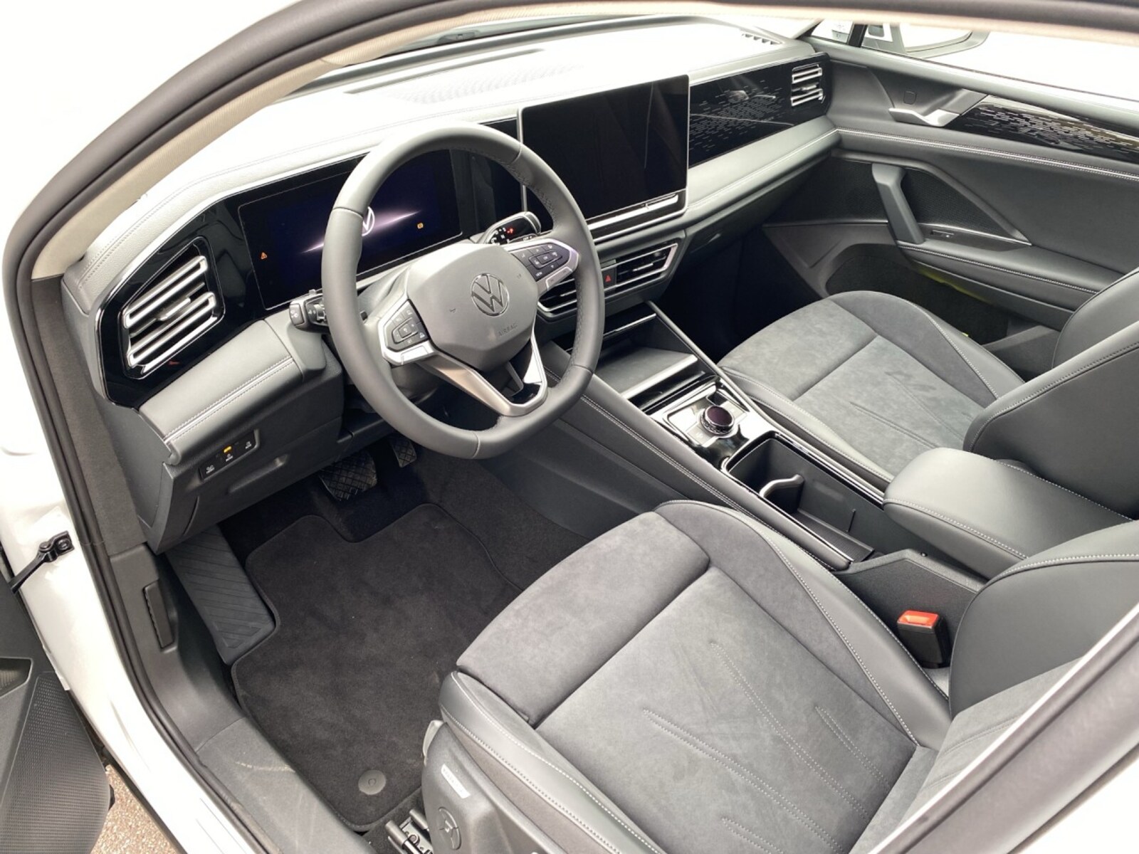 Volkswagen Tiguan – Bild 7