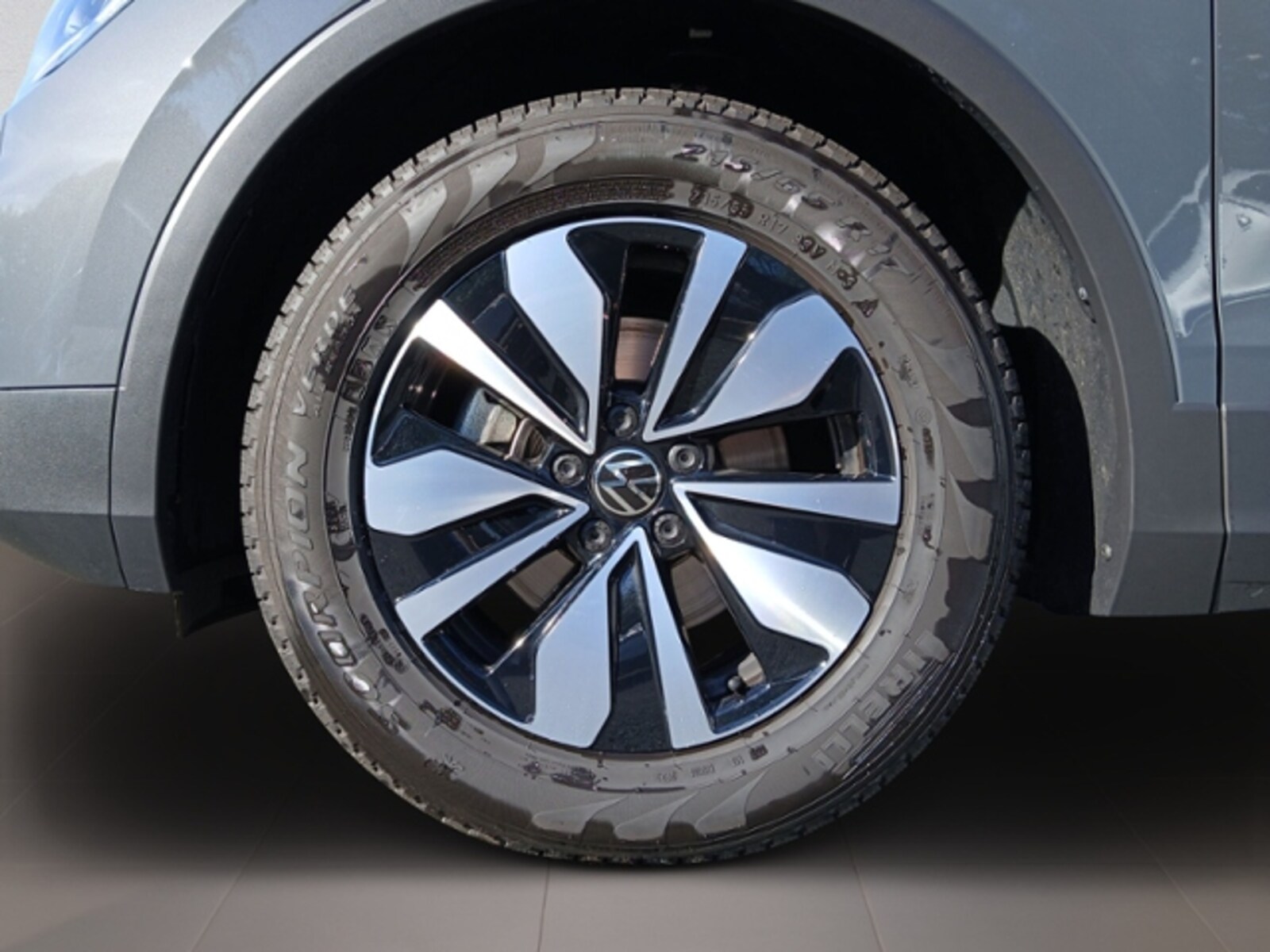 Volkswagen Tiguan – Bild 4