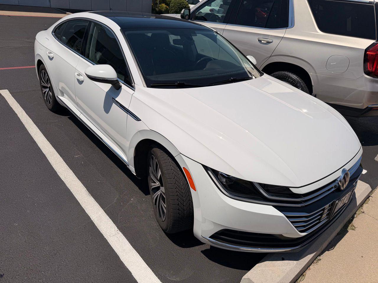 2020 Volkswagen Arteon SEL with 4Motion's photo
