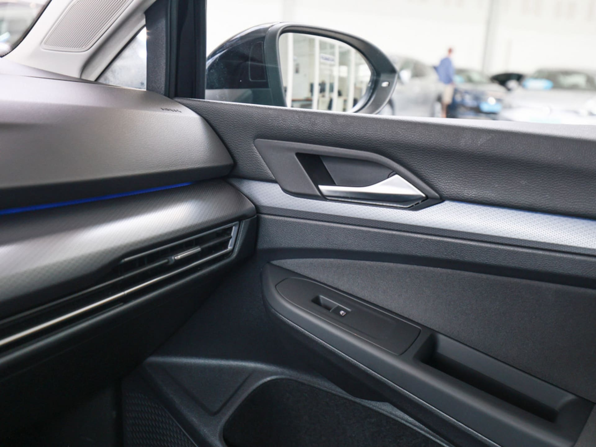 Volkswagen Golf Active