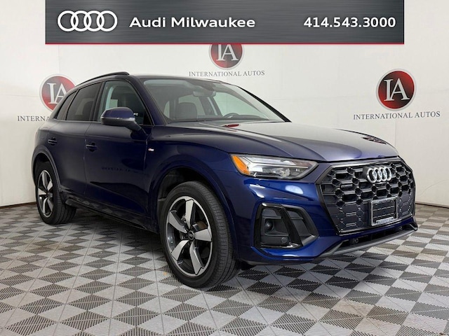 Photo of 2023 Audi Q5