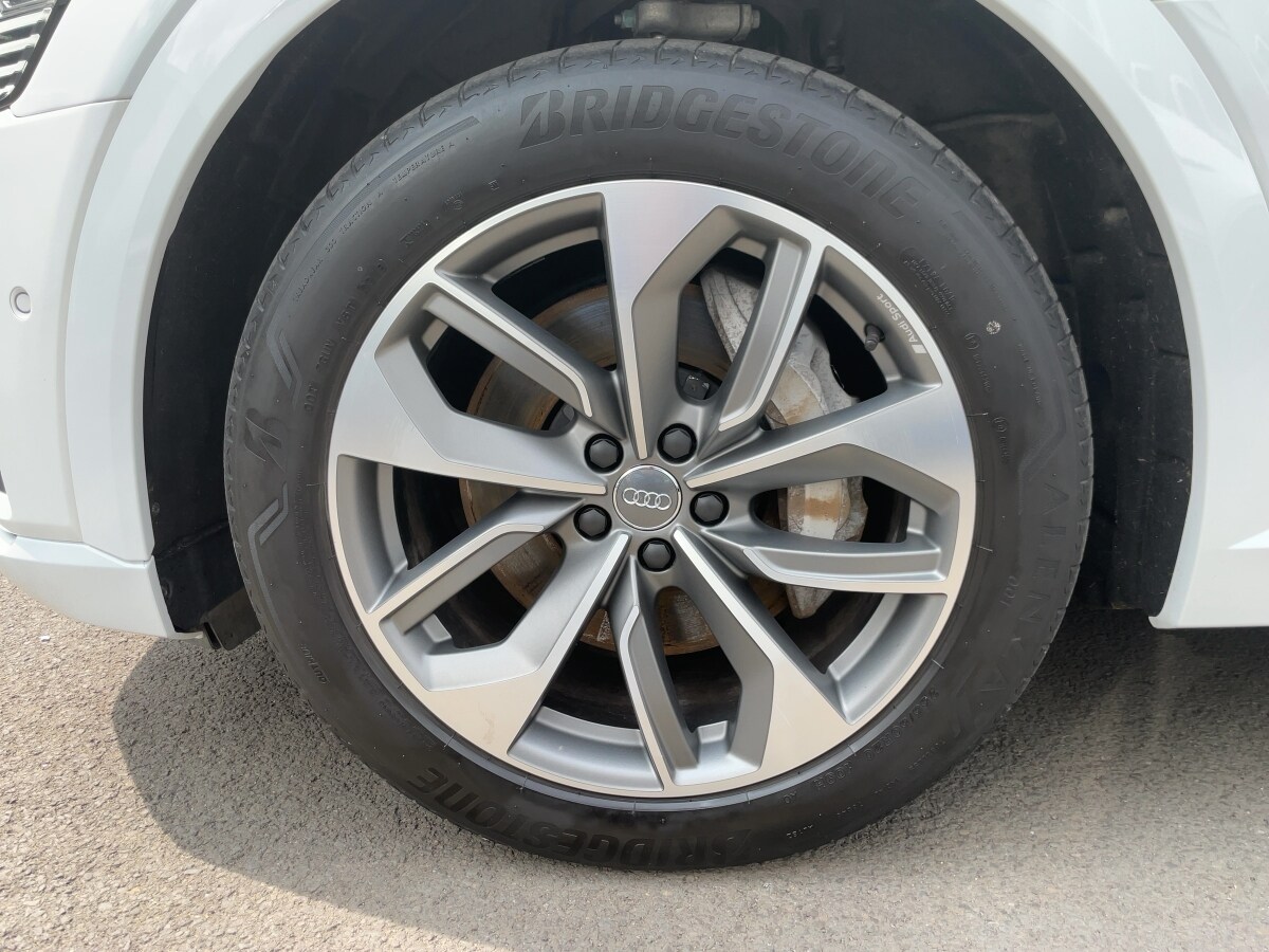 Image about Audi e-tron advanced 55 quattro
