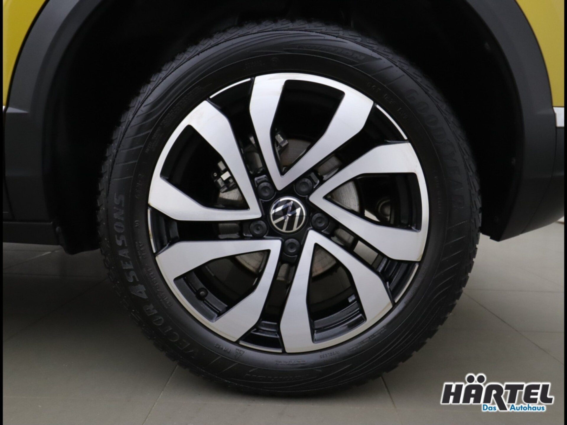 Volkswagen T-Roc Active